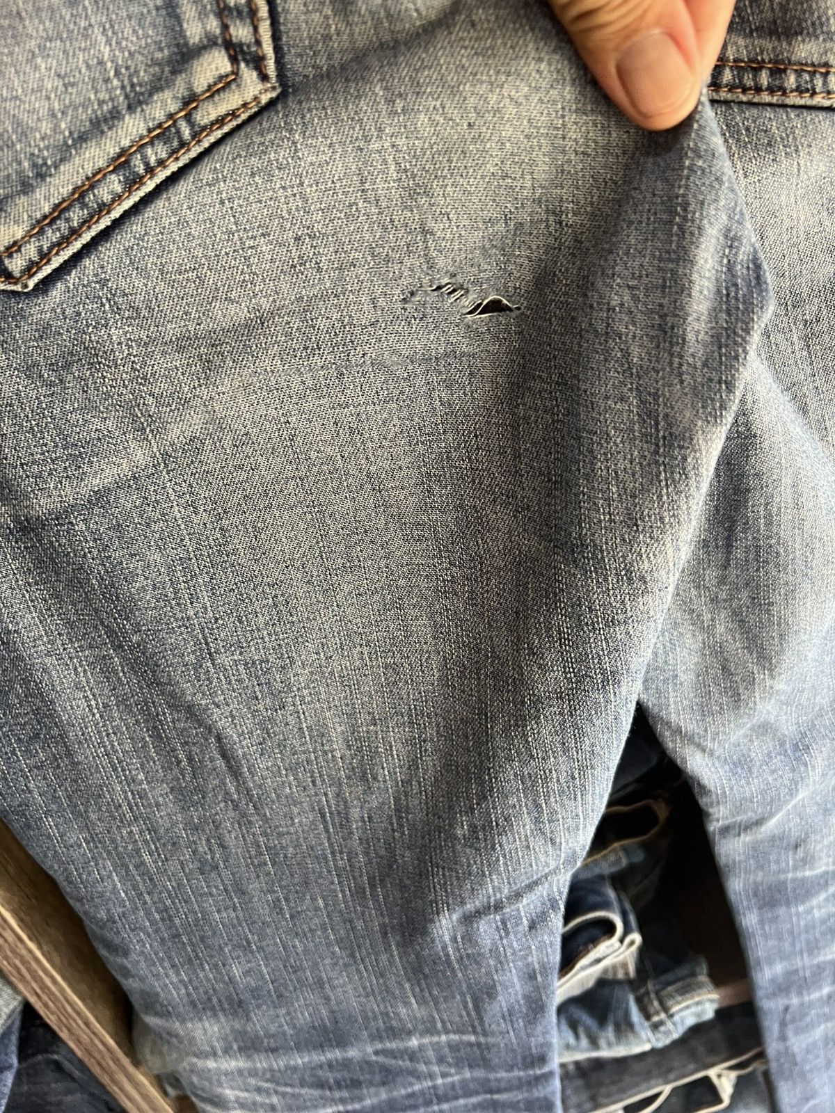 Japanese Brand 🔥Uniqlo UJ Flare Distressed Denim Size US 32 / EU 48 - 14 Thumbnail