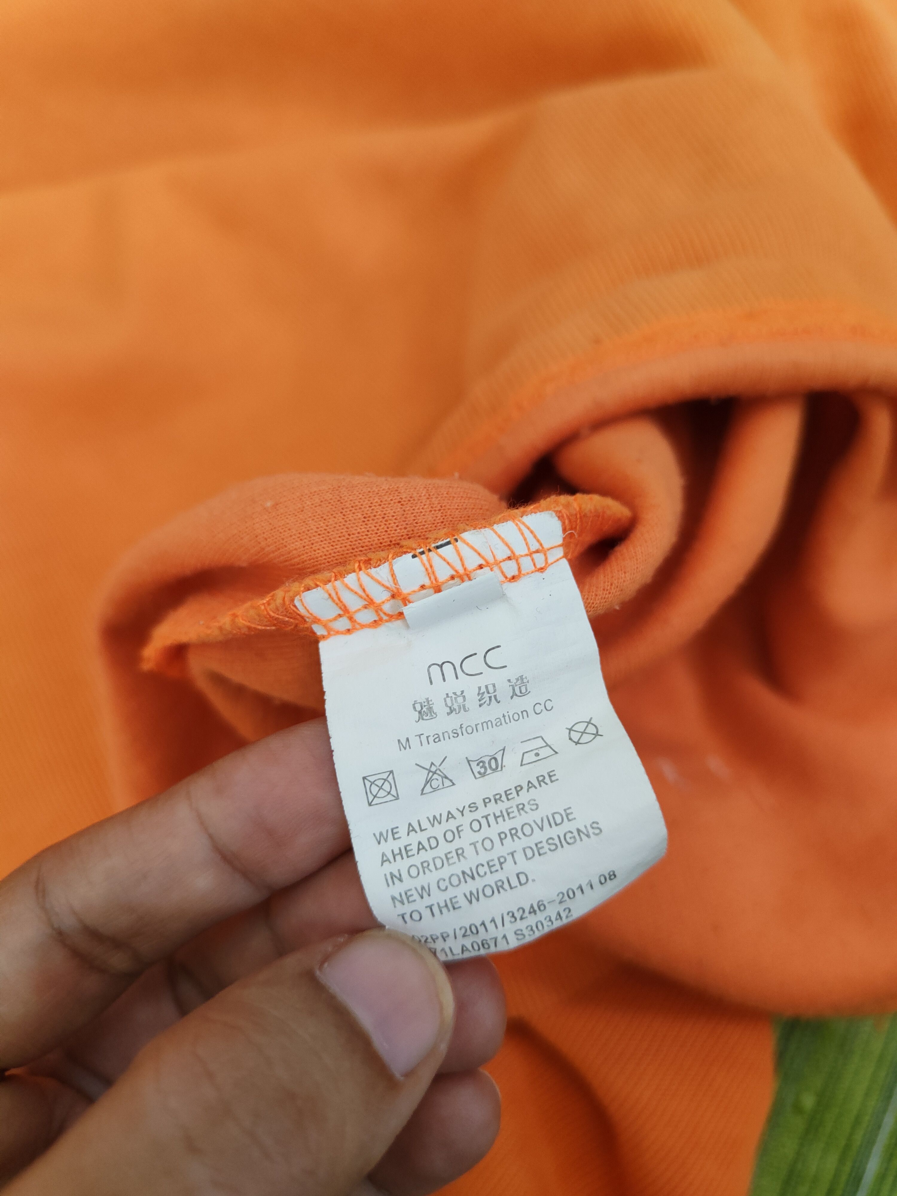 Japanese Brand × Vintage MCC 11 Orange plain Sweatshirts #S2611 Size US XL / EU 56 / 4 - 13 Thumbnail