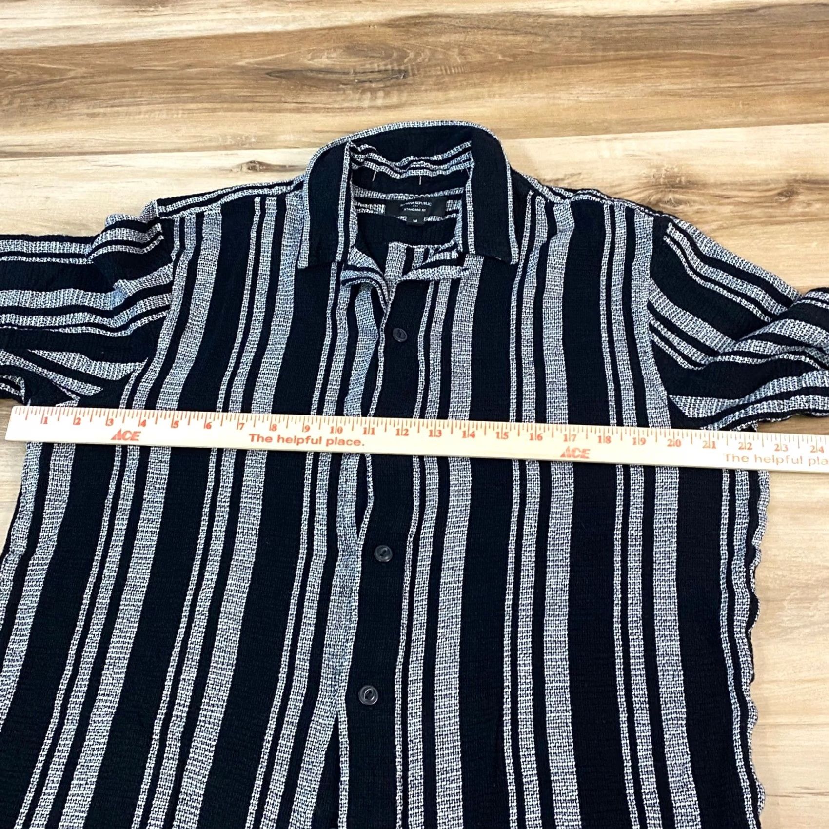 Banana Republic Banana Republic Camp Shirt Mens M Striped Button-Up Cotton Rayon Multicolor Short Sleeve Collared Size US M / EU 48-50 / 2 - 7 Thumbnail