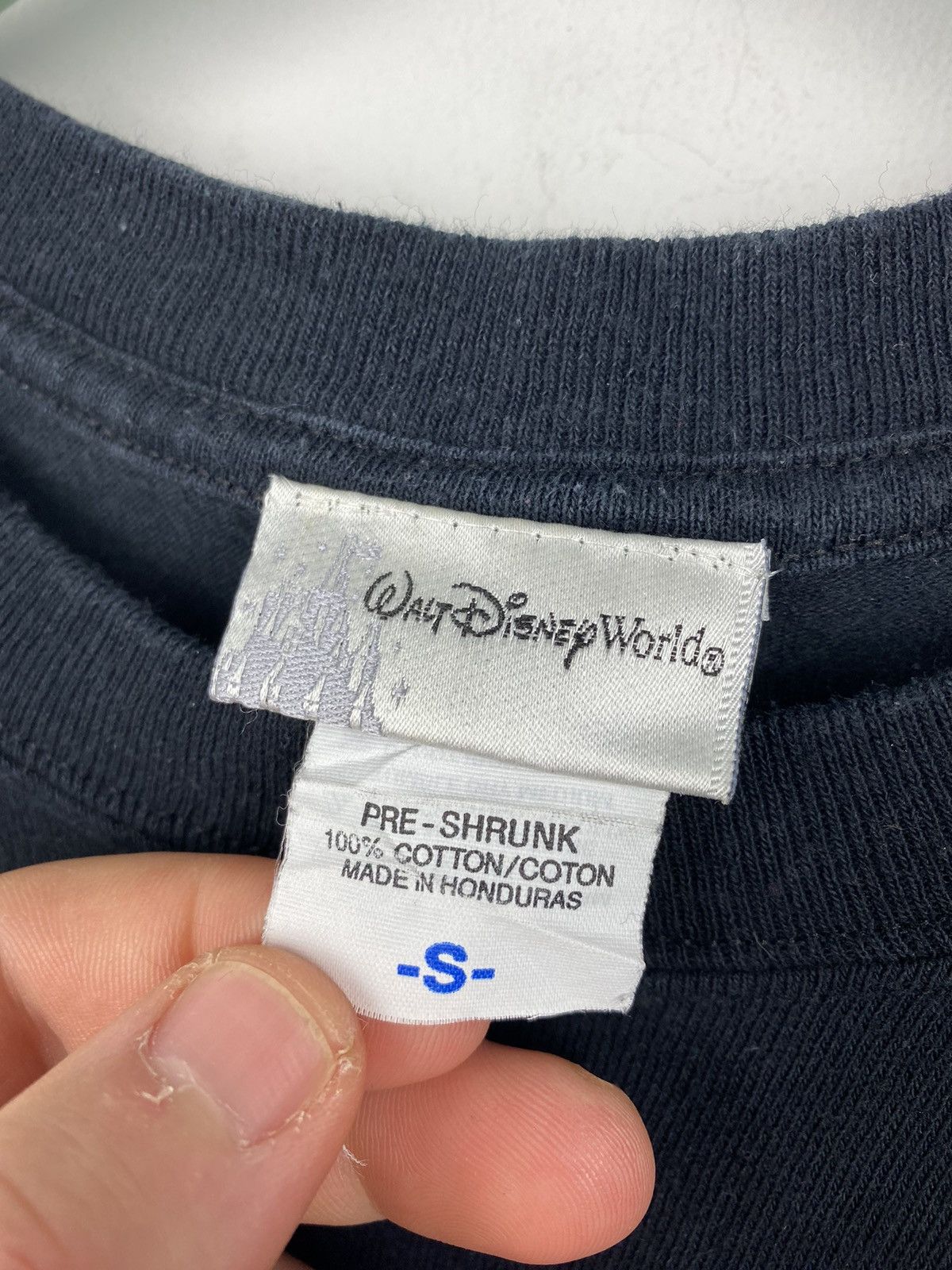 Disney Vintage Pirates Of The Caribbean Disney T Shirt Tee Y2K Size US S / EU 44-46 / 1 - 6 Thumbnail