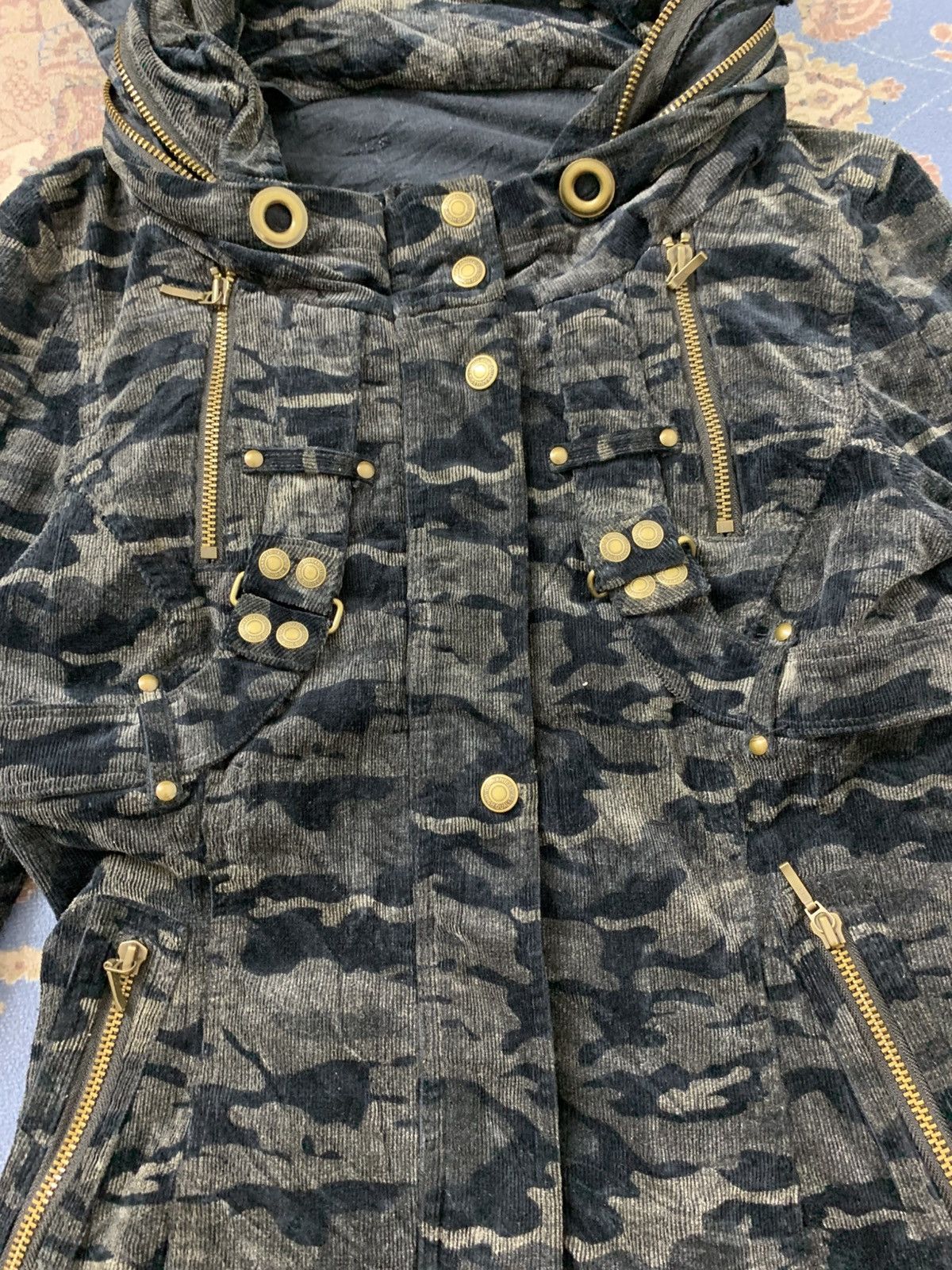 GOA Japanese Brand Fairy Bono Camo Corduroy Cropped Jacket Size US S / EU 44-46 / 1 - 7 Thumbnail