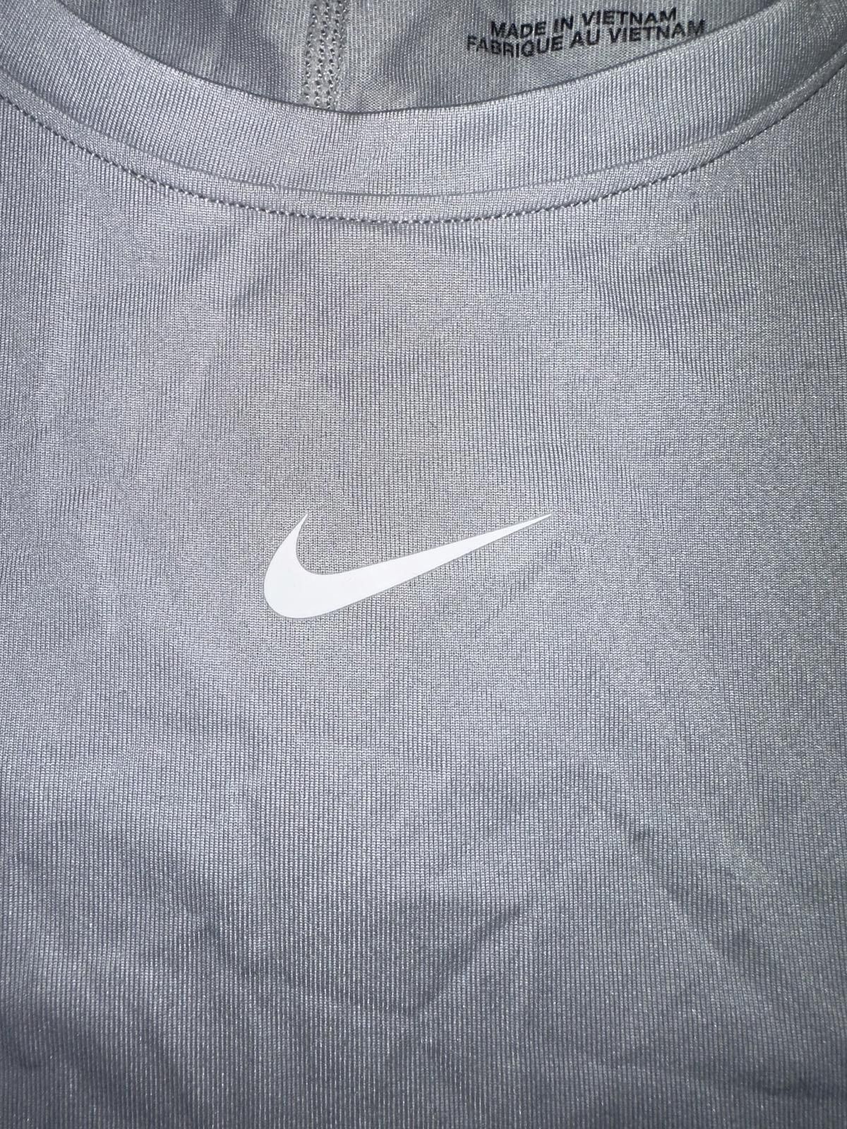 Nike Nike Big Kids (Girl’s) One Gray Tank Top Sample Size S / US 4 / IT 40 - 4 Thumbnail