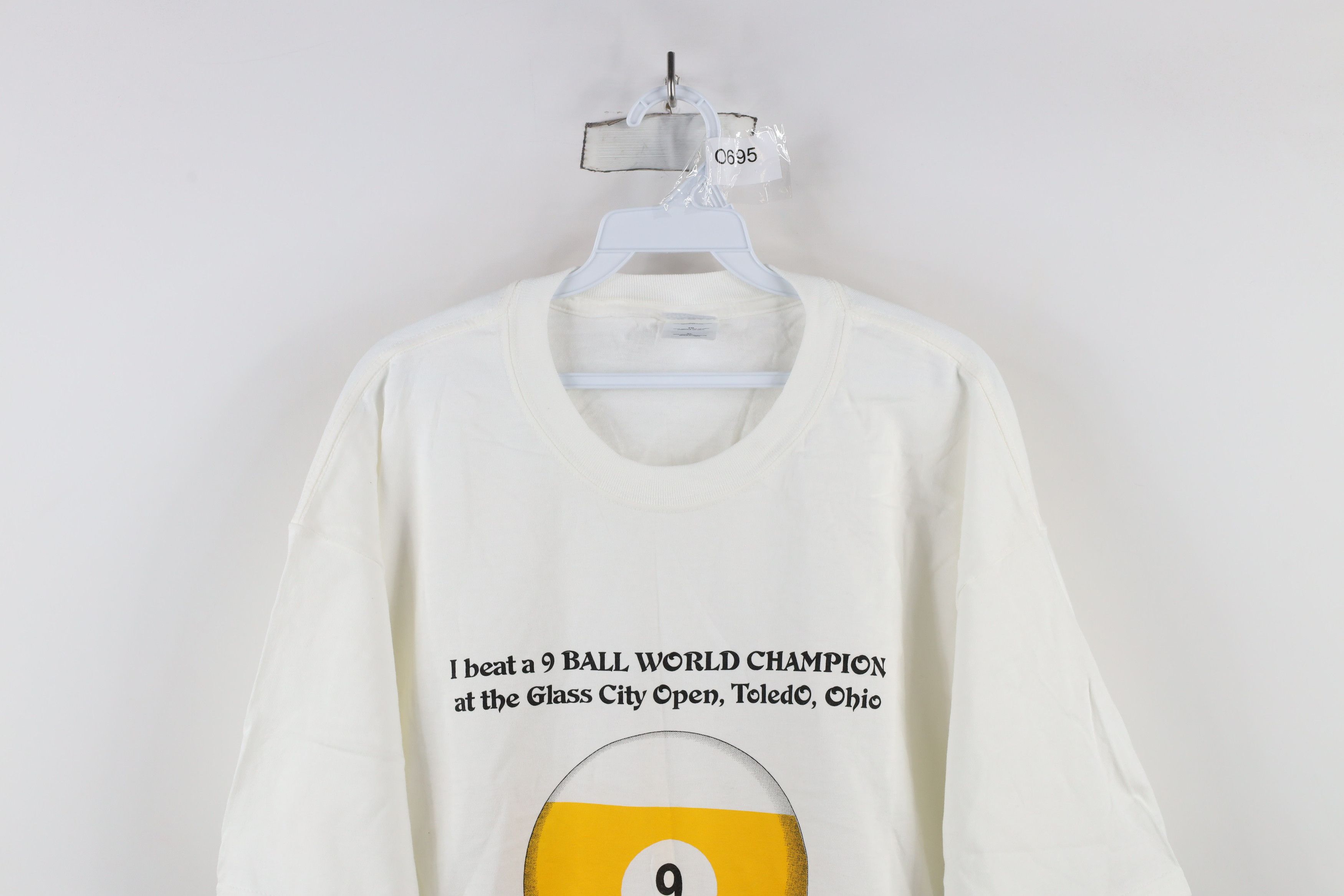 Vintage Vintage World Champion Glass City Open Billiards T-Shirt Size US XL / EU 56 / 4 - 2 Thumbnail