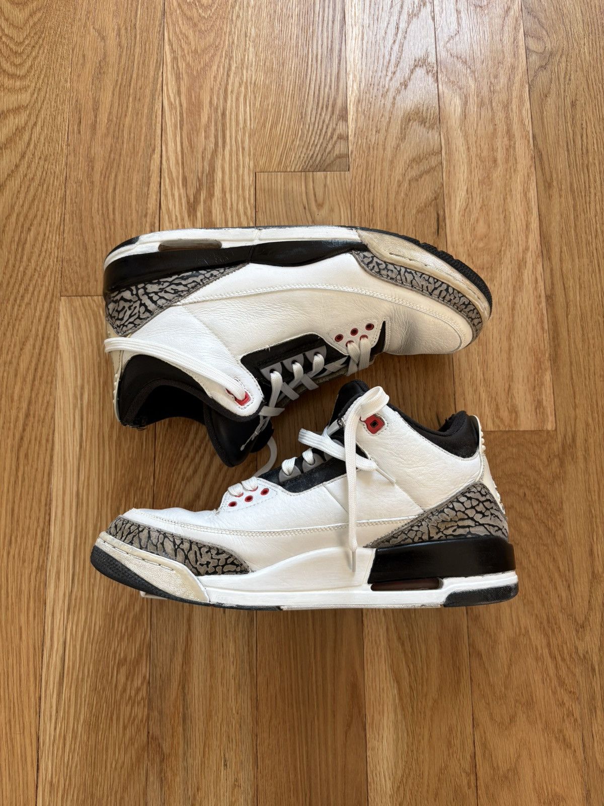 Jordan Brand Size 10 - Air Jordan 3 Retro Infrared 23 2014 - Restoration Size US 10 / EU 43 - 3 Thumbnail