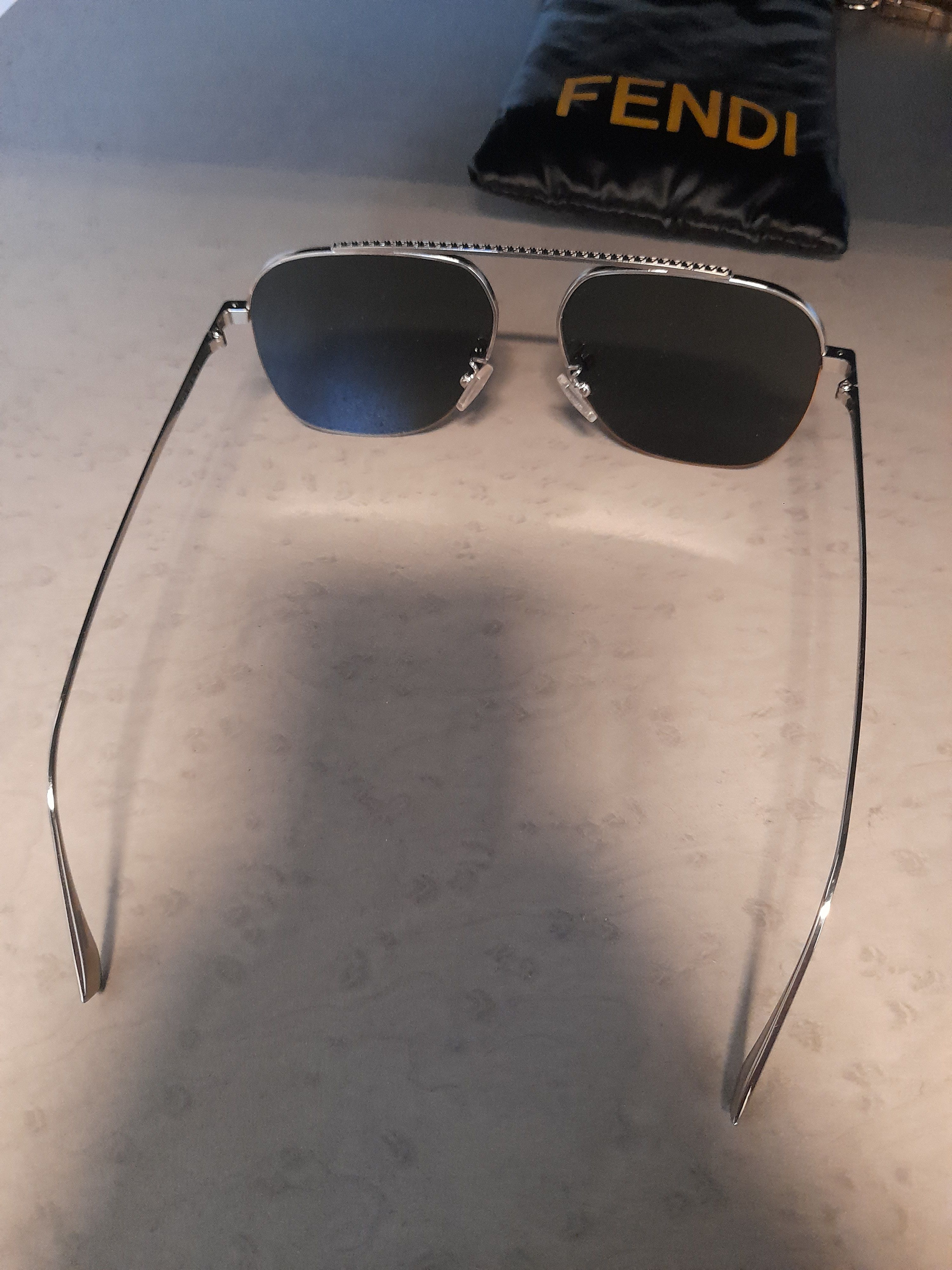 Fendi FENDI FE40005U Black Aviator Sunglasses Unisex w/ Case Size ONE SIZE - 4 Thumbnail
