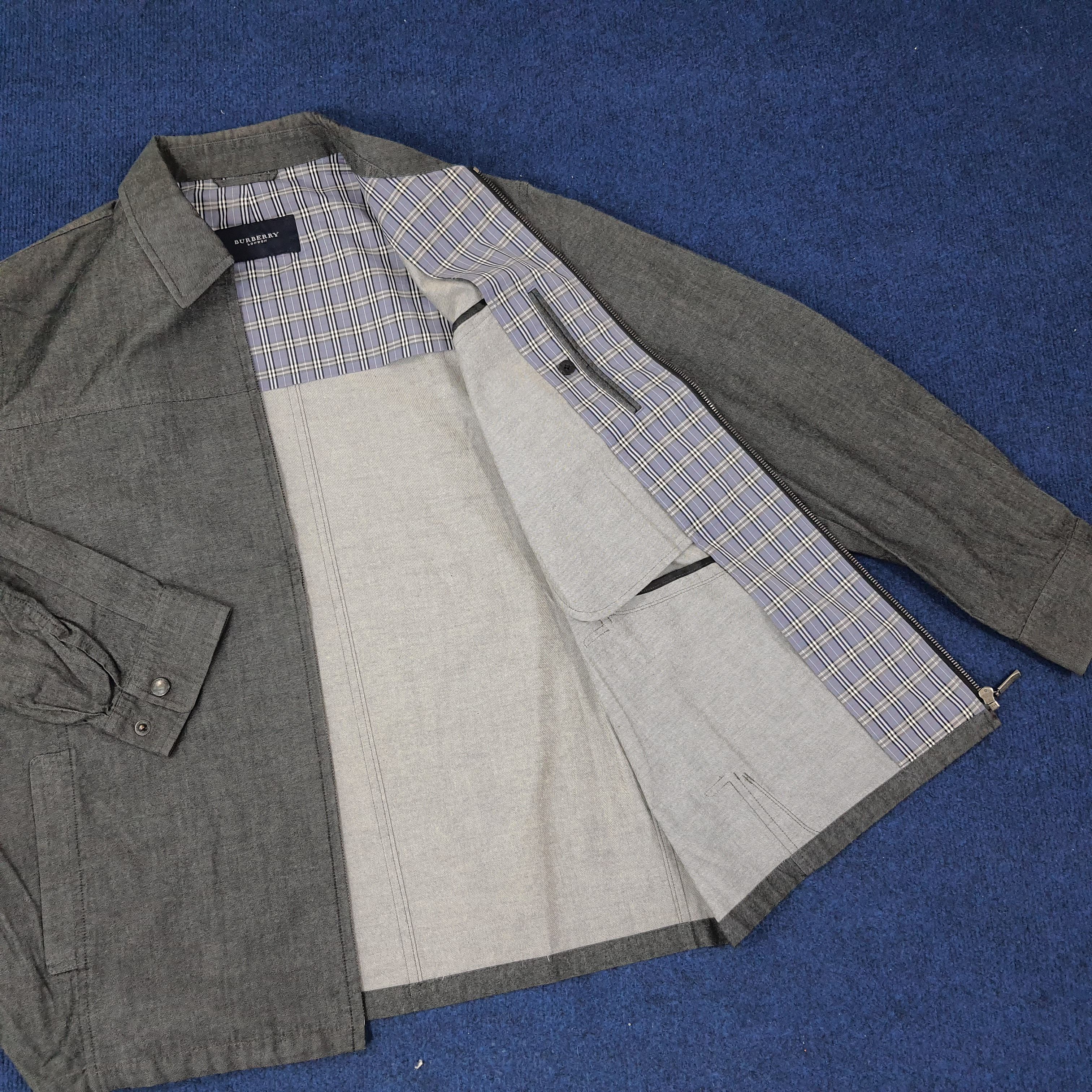 Burberry Vintage Burberry London Designer Zipper Jacket C222N17 Size US L / EU 52-54 / 3 - 12 Thumbnail
