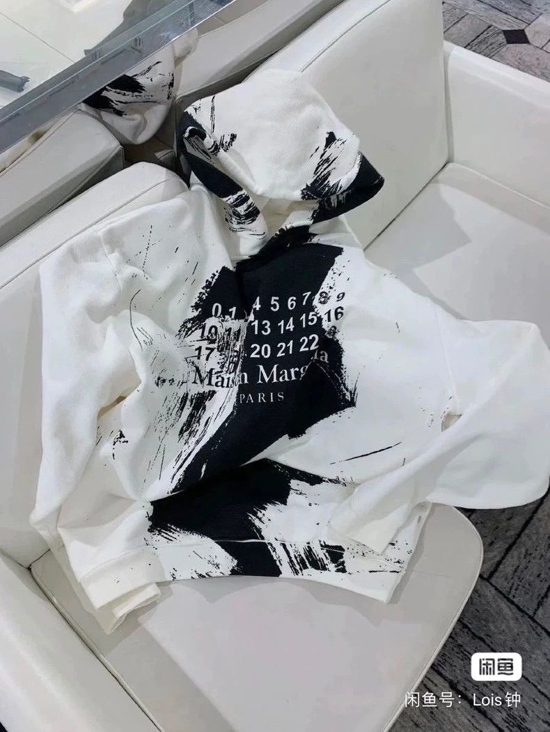 Maison Margiela Maison Margiela Sweatshirt splashed with ink Size US M / EU 48-50 / 2 - 3 Thumbnail