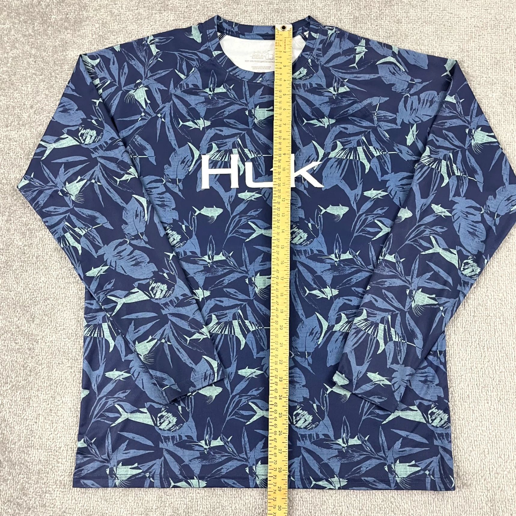 Vintage Huk Shirt Mens Large Blue Floral Fish Print Performance Fishing Long Sleeve Size US L / EU 52-54 / 3 - 4 Thumbnail