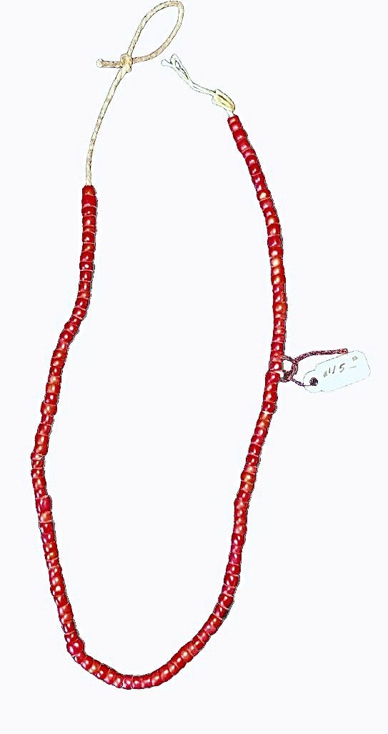 Vintage Vintage White Heart Authentic Trading Bead Necklace Size ONE SIZE - 8 Thumbnail