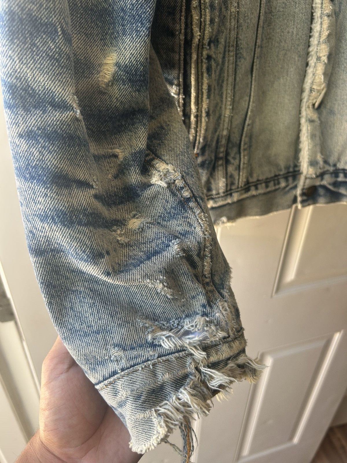 Levi's Vintage Levi’s sherpa lined denim jacket Size US L / EU 52-54 / 3 - 3 Thumbnail