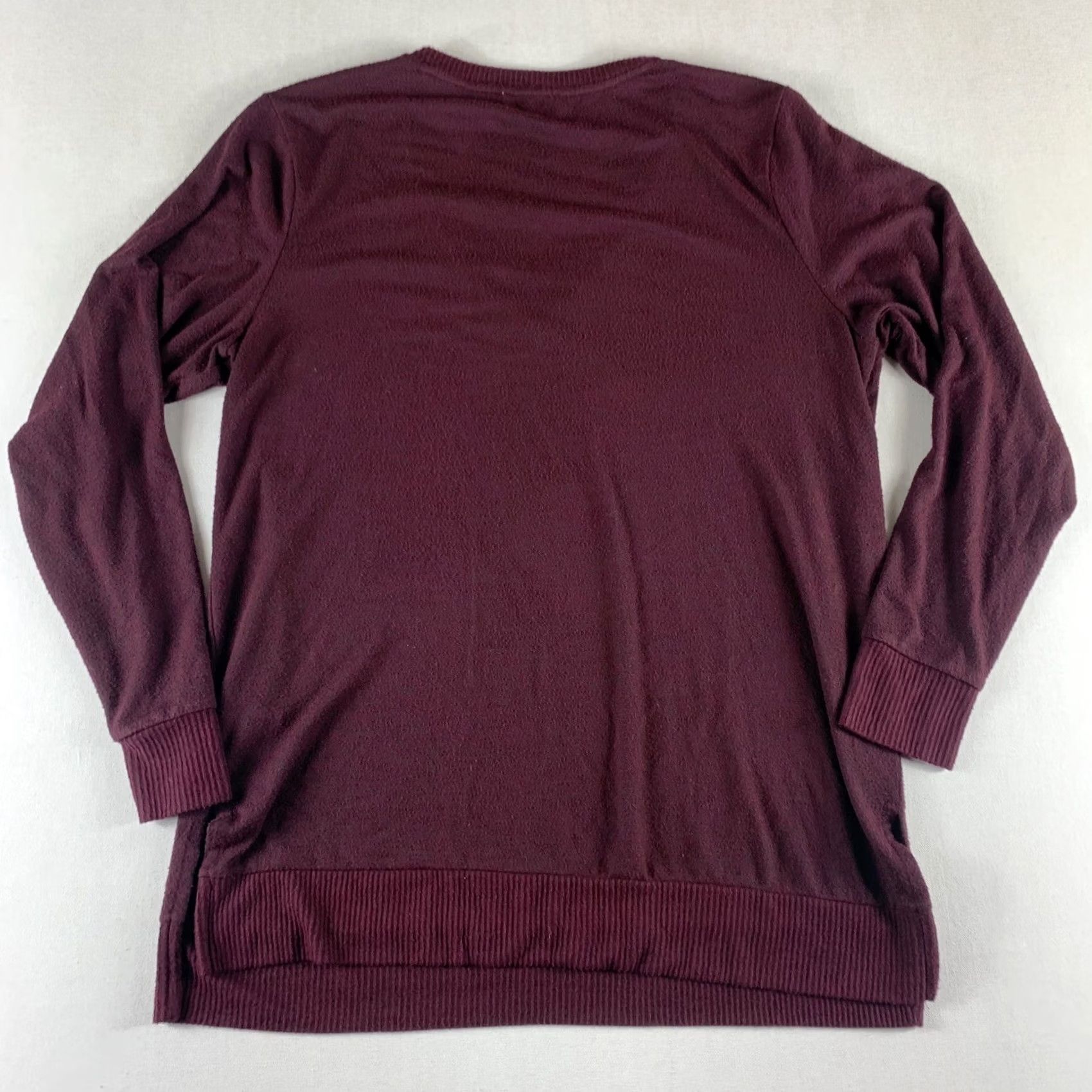 Lucky Brand LUCKY BRAND Sweater V-NECK LONGSLEEVE BURGUNDY MENS LARGE PILLING Size US L / EU 52-54 / 3 - 2 Thumbnail