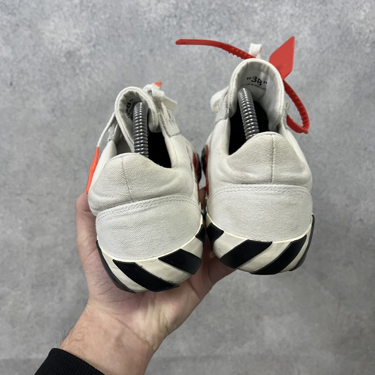 Off-White Off White Vulcanized Sneaker Size US 5.5 / EU 38 - 7 Thumbnail