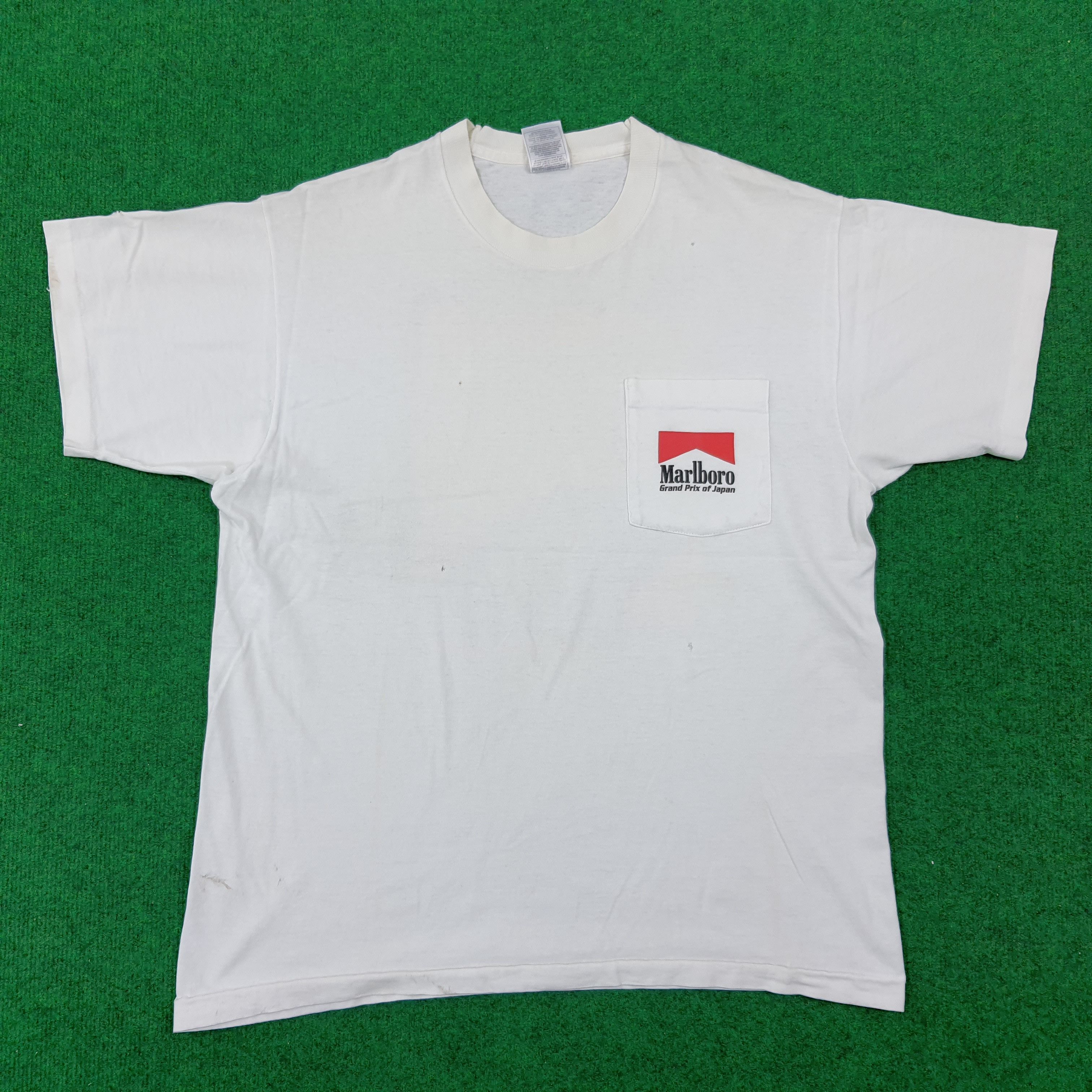 Marlboro × Vintage Vintage Marlboro Grand Prix of Japan Racing Team GP Tshirt Size US L / EU 52-54 / 3 - 3 Thumbnail