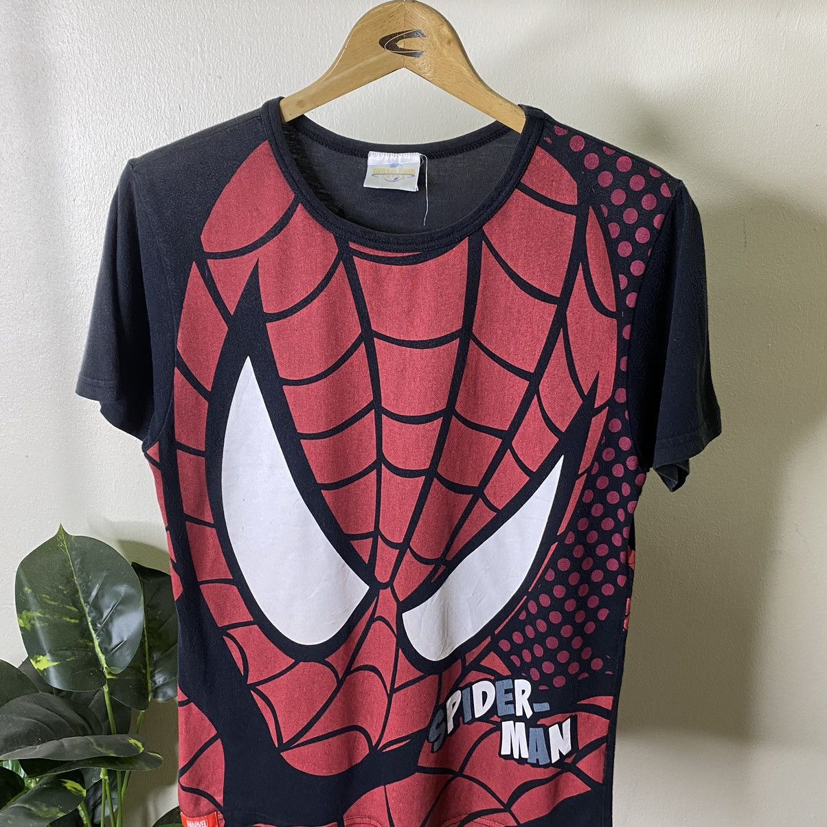Marvel Comics × Vintage Vintage Y2K Universal Studio Japan x Spiderman Overprint Tee Size US S / EU 44-46 / 1 - 2 Thumbnail