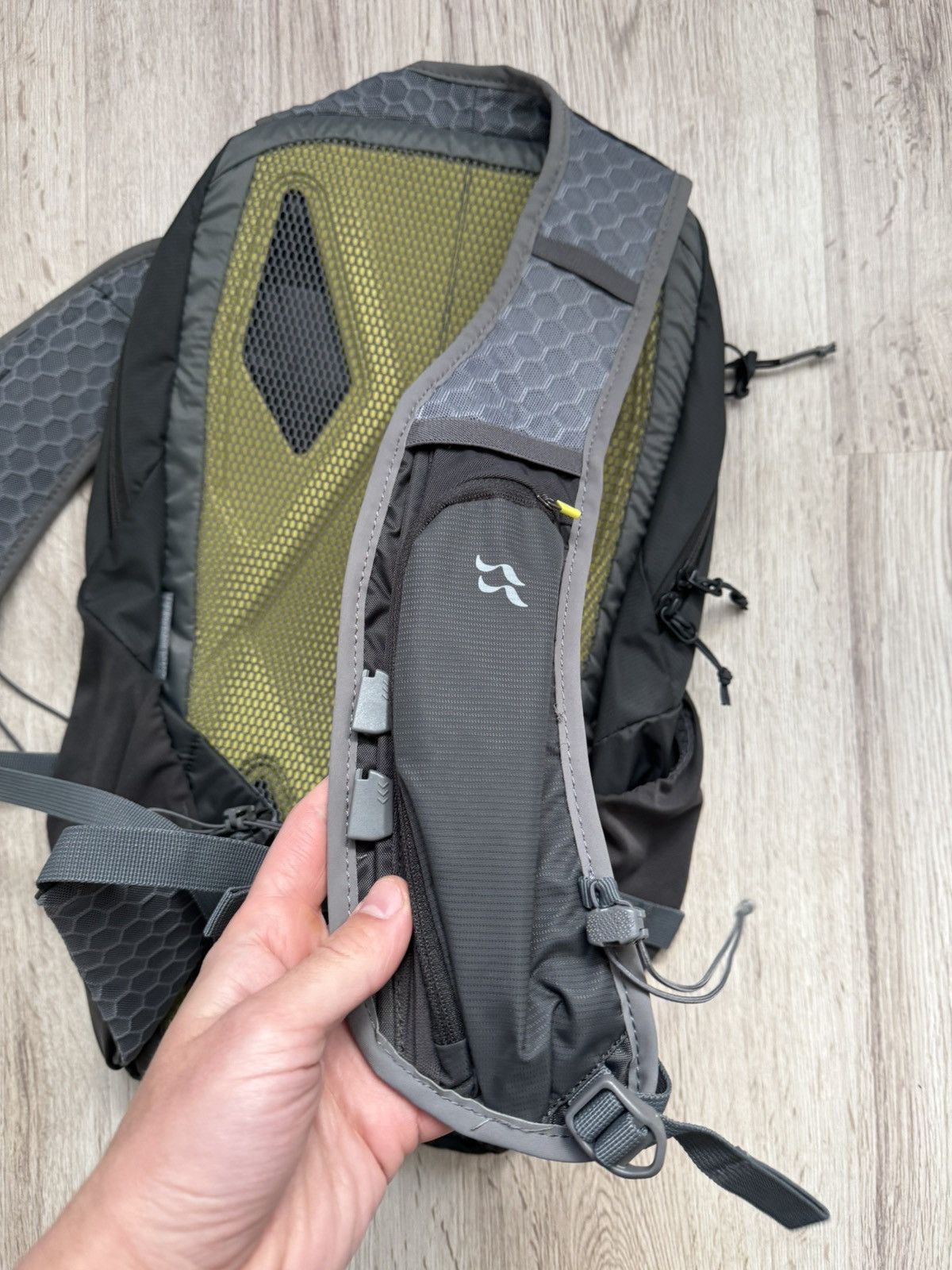 Rab Rab x Lowe Alpine Aeon LT 18 backpack rare NWT Size ONE SIZE - 4 Thumbnail