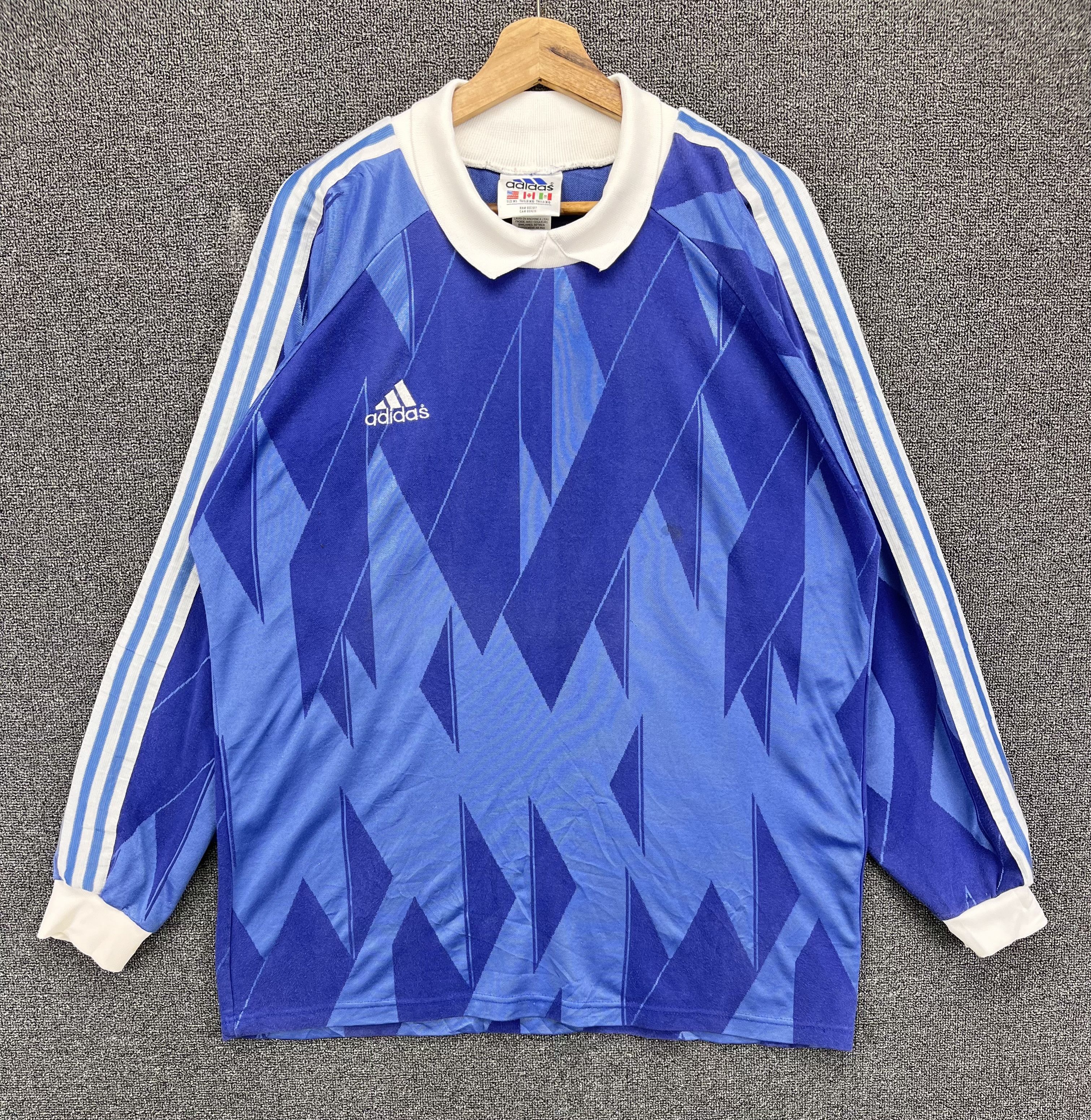 Adidas Vintage Adidas France Nationally Style Long Sleeve Jersey Size US XL / EU 56 / 4 - 1 Thumbnail