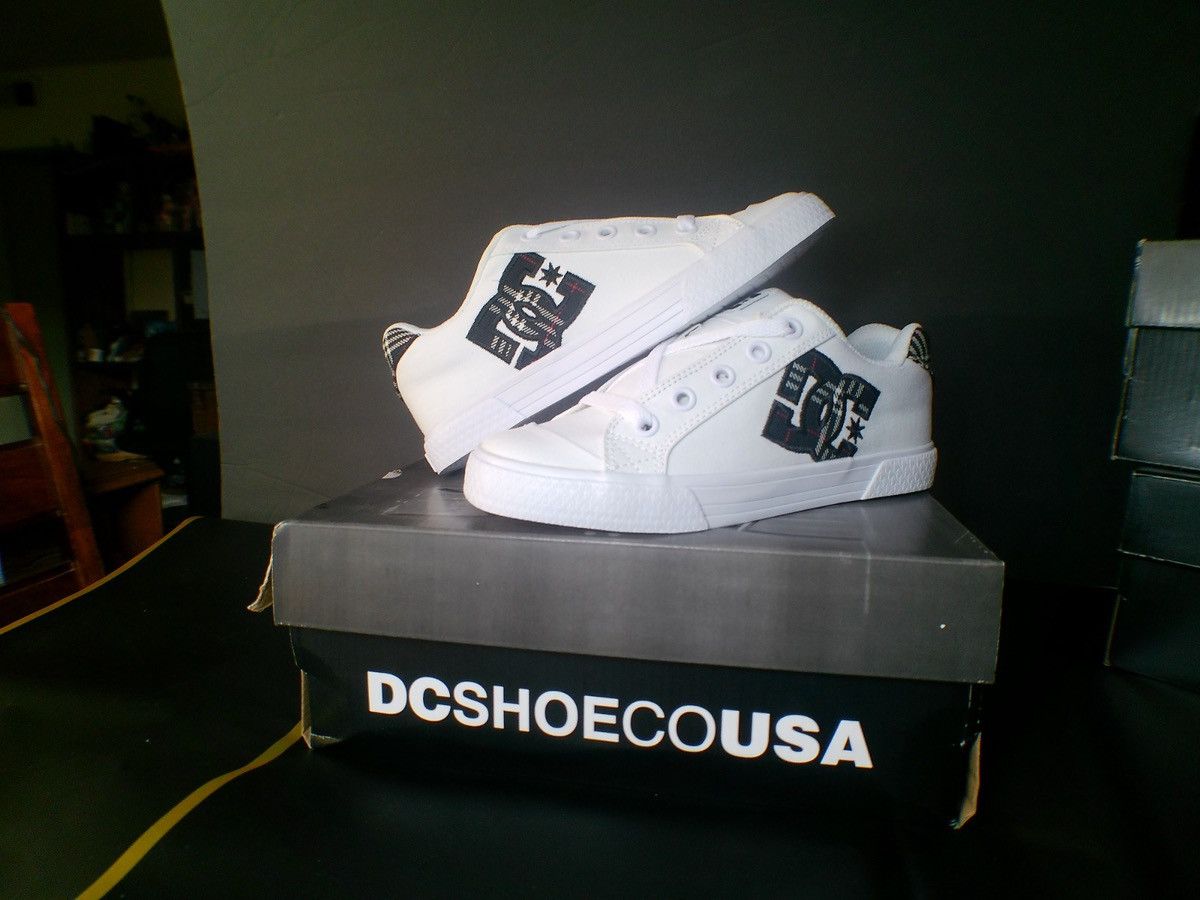 DC DC chelsea women shoes Size US 5 / IT 35 - 1 Thumbnail
