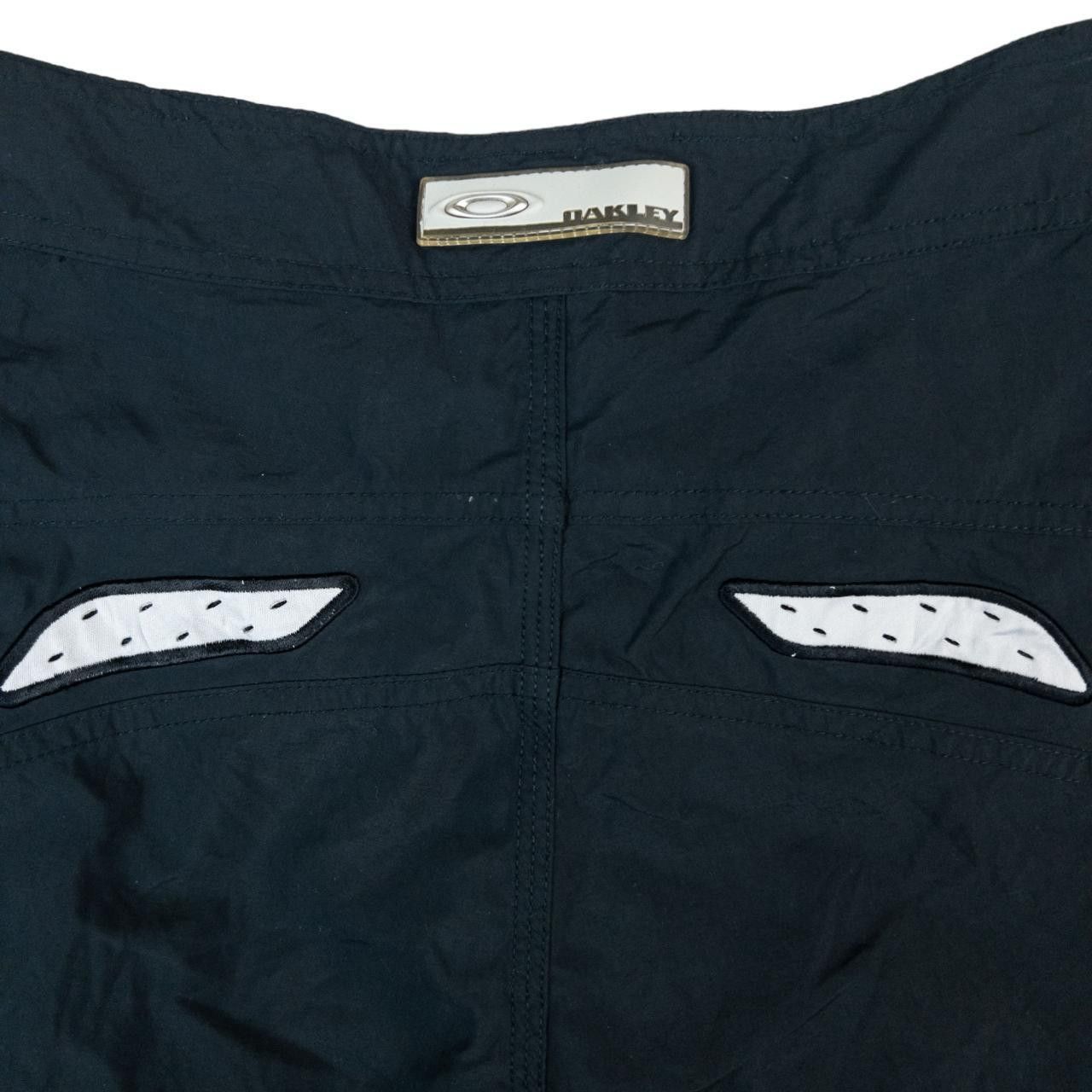 Oakley Vintage Oakley Beach Shorts Size W32 Size US 32 / EU 48 - 3 Thumbnail