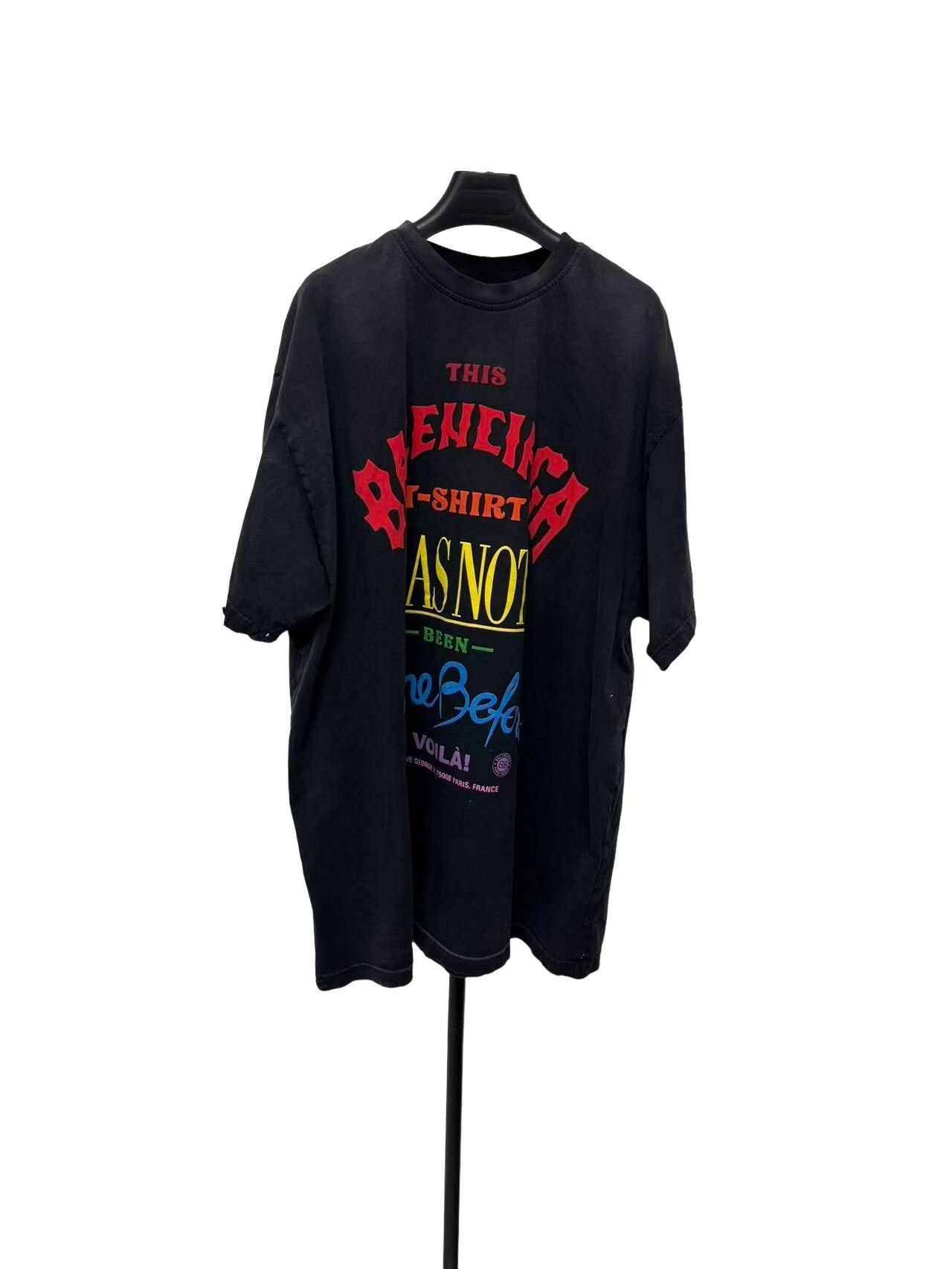 Balenciaga Balenciaga Graphic Print Distressed T-Shirt Size 3 Size US L / EU 52-54 / 3 - 1 Thumbnail