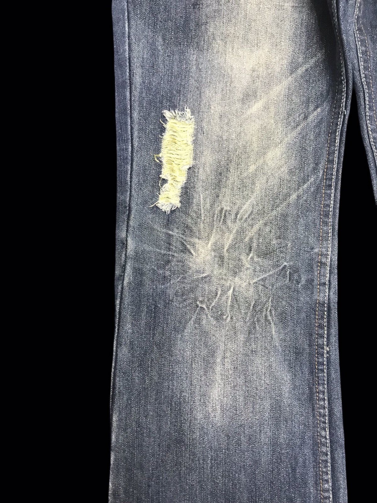 Japanese Brand 💥FLARE💥Rare Root Thre Flare Low Rise Distressed Denim F163 Size US 35 - 7 Thumbnail