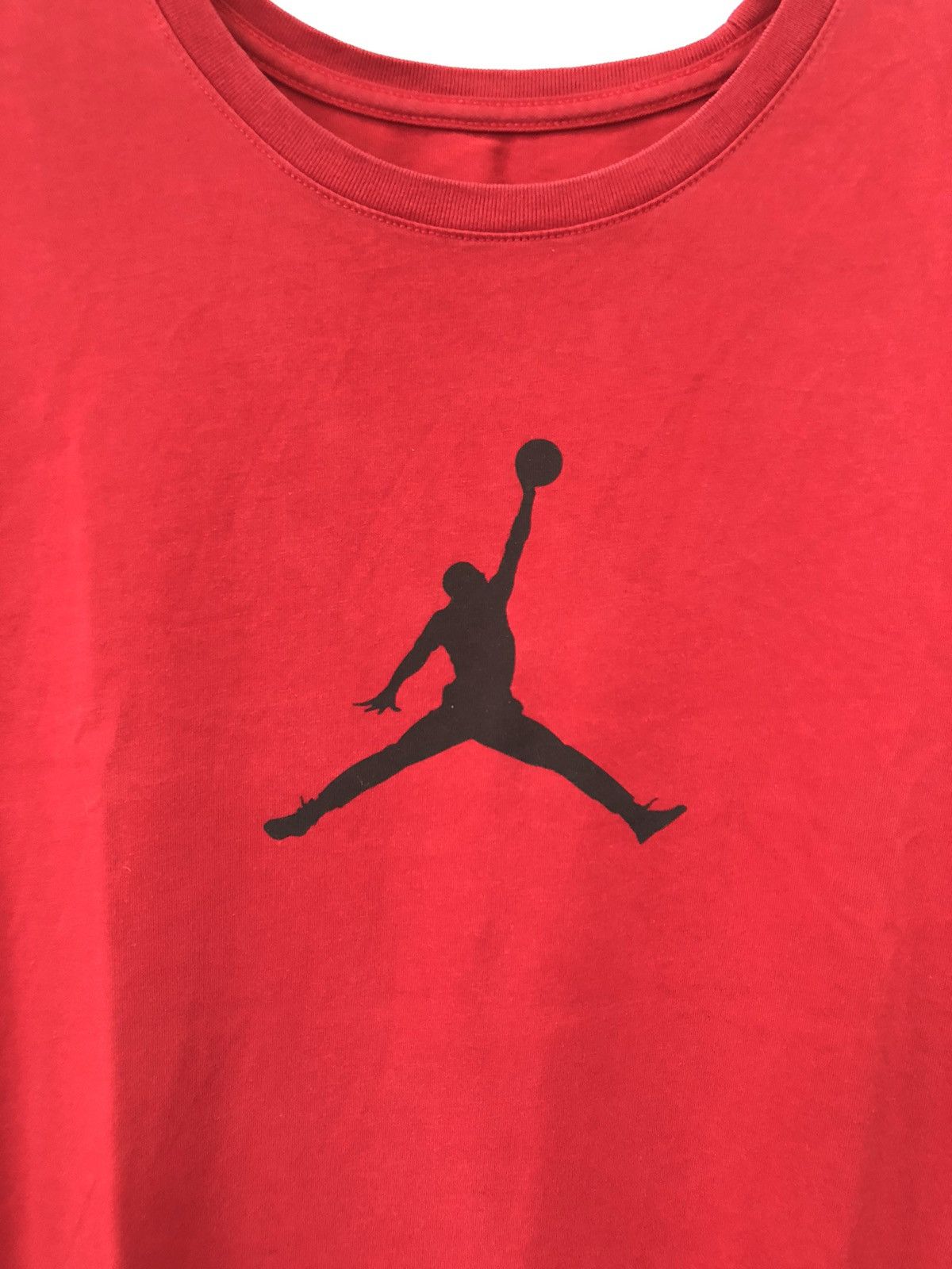 Jordan Brand Nike Air Jordan Red Tshirt Tee Size US L / EU 52-54 / 3 - 5 Thumbnail