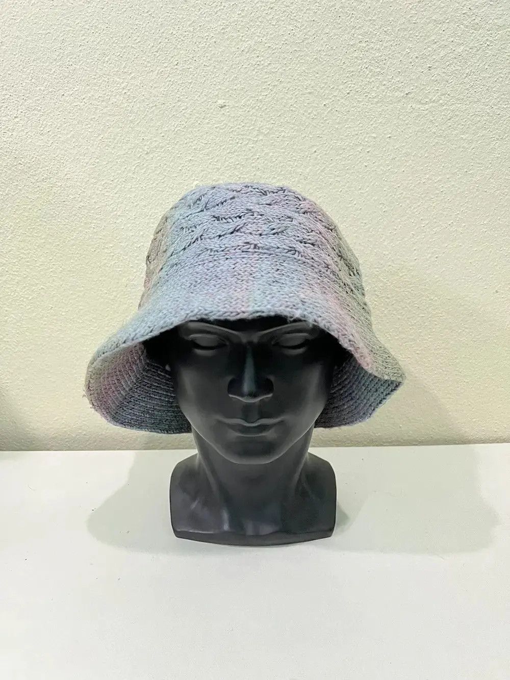 Japanese Brand Japanese Brand Knitted Rainbow Bucket Hat Size ONE SIZE - 2 Thumbnail