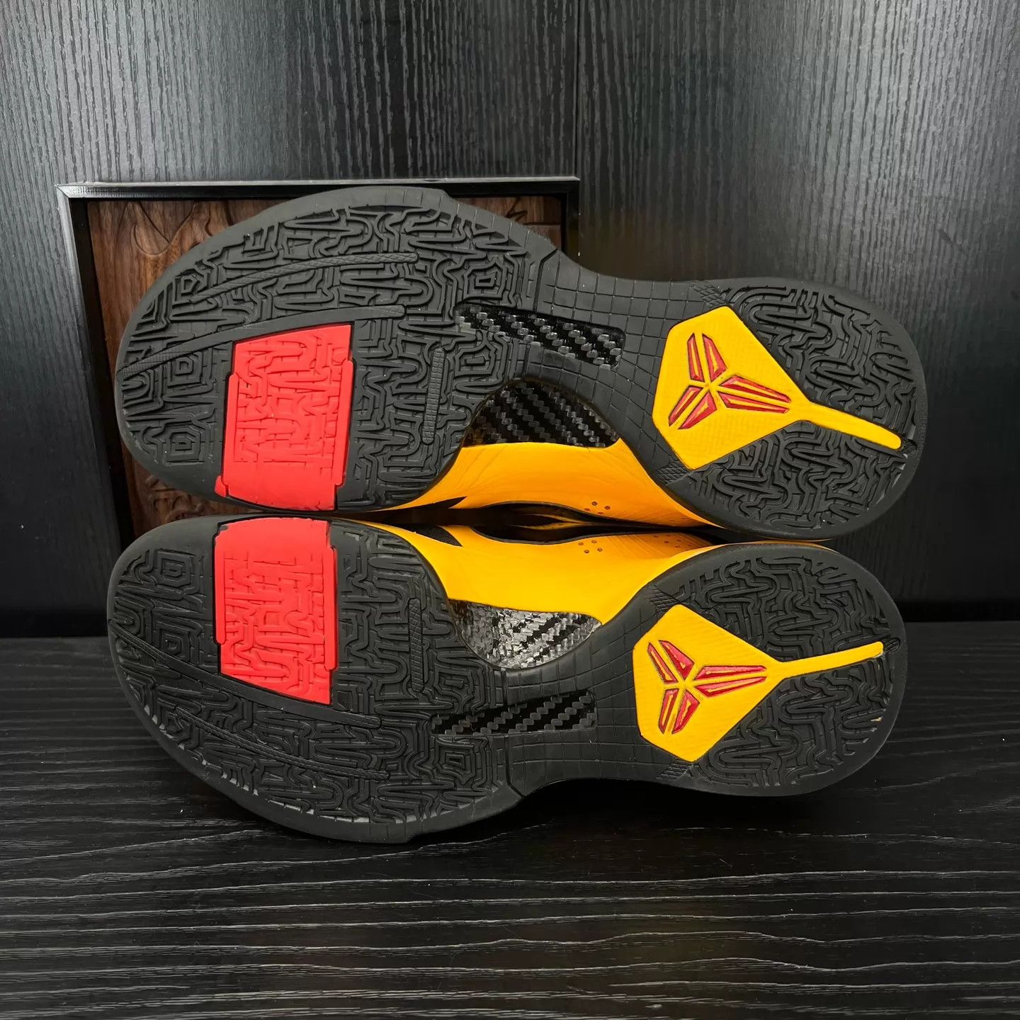 Nike zk5 Bruce Lee Black/Yellow 42 Size US 9 / EU 42 - 3 Thumbnail