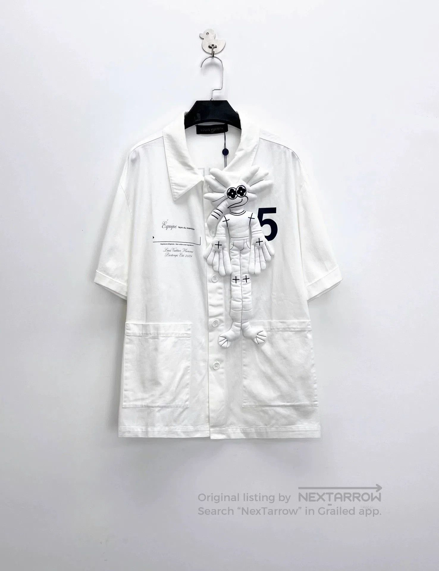 Louis Vuitton louis vuitton oversized logo short sleeve shirt. Size US XL / EU 56 / 4 - 1 Thumbnail