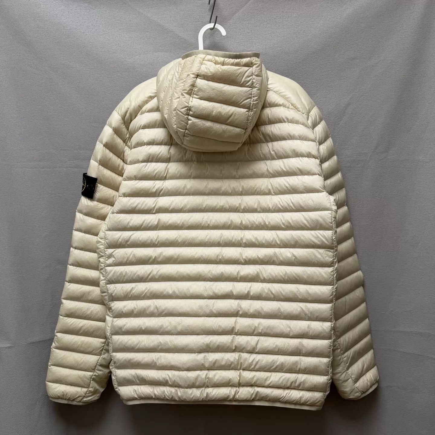 Stone Island Stone Island 23FW Ribbed Down Jacket Cream M 98 New Size US M / EU 48-50 / 2 - 2 Thumbnail