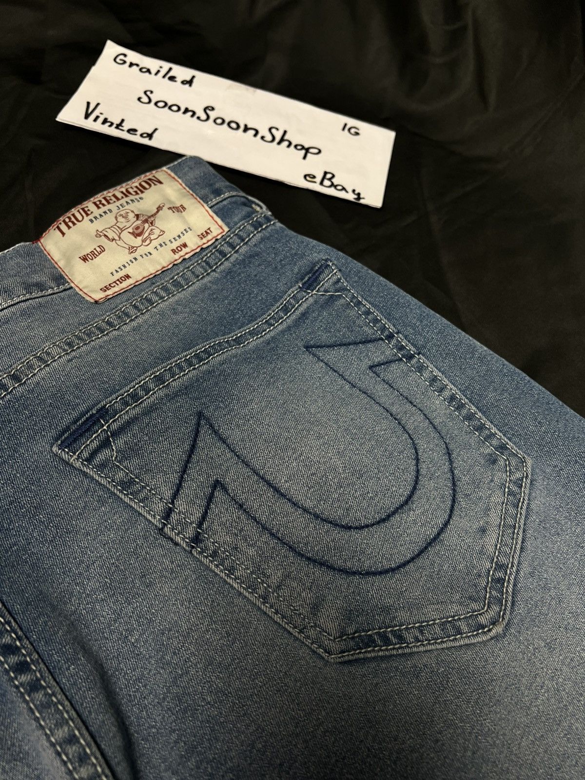 True Religion True Religion Men W34 Geno Relaxed Slim Y2K Light Wash Jeans Size US 34 / EU 50 - 1 Thumbnail