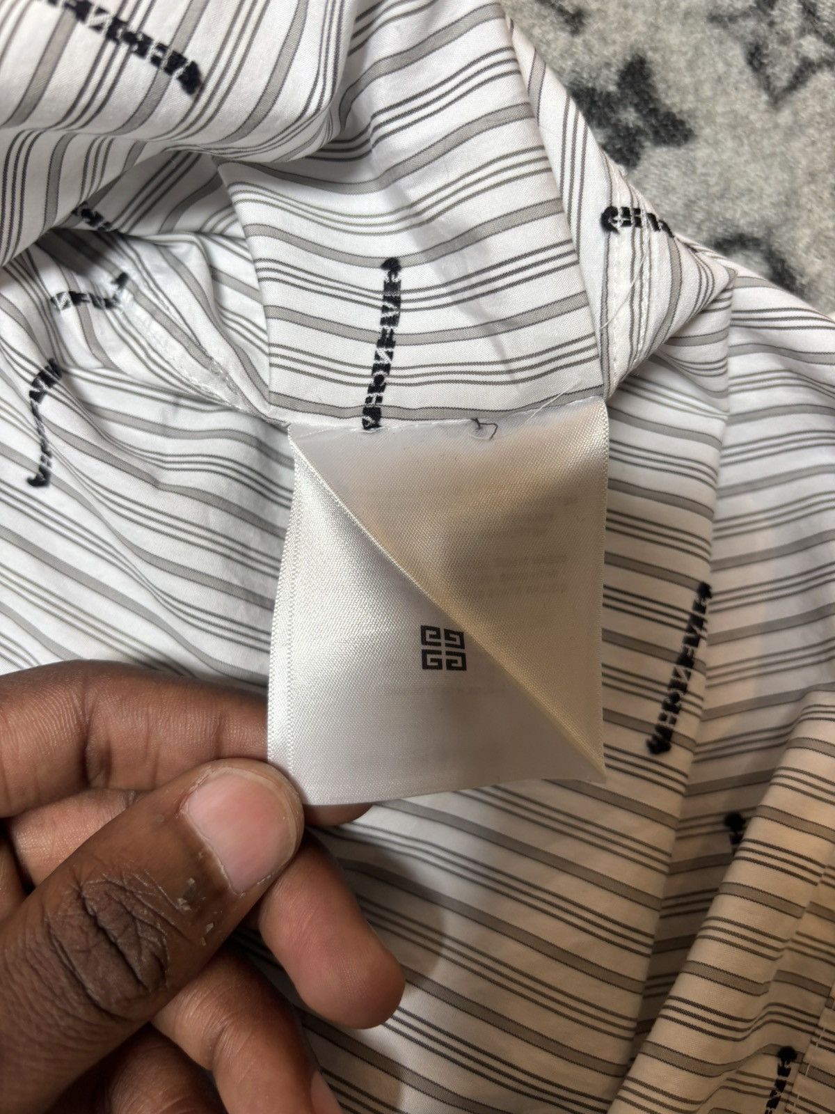 Givenchy Givenchy Monogram Zip Up Worker Top Size US XL / EU 56 / 4 - 8 Thumbnail
