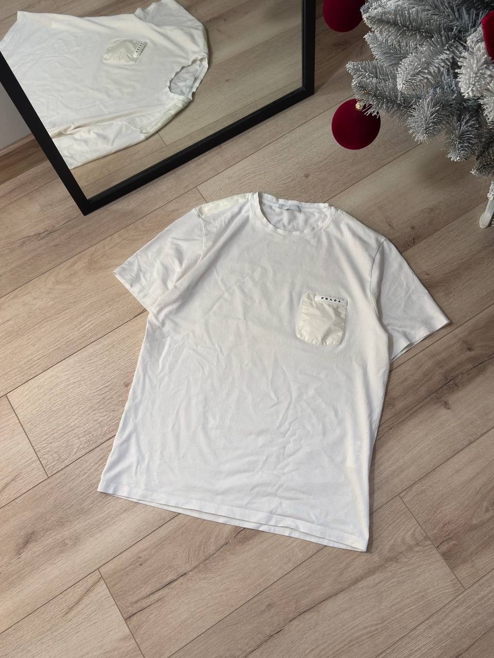 Prada Prada White Nylon Pocket Logo Crew Neck T Shirt Size US L / EU 52-54 / 3 - 1 Thumbnail