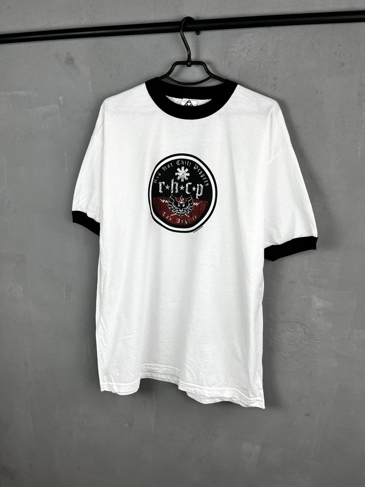 Band Tees × Vintage 2004 Red Hot Chilli Peppers vintage T-shirt XL Size US XL / EU 56 / 4 - 3 Thumbnail