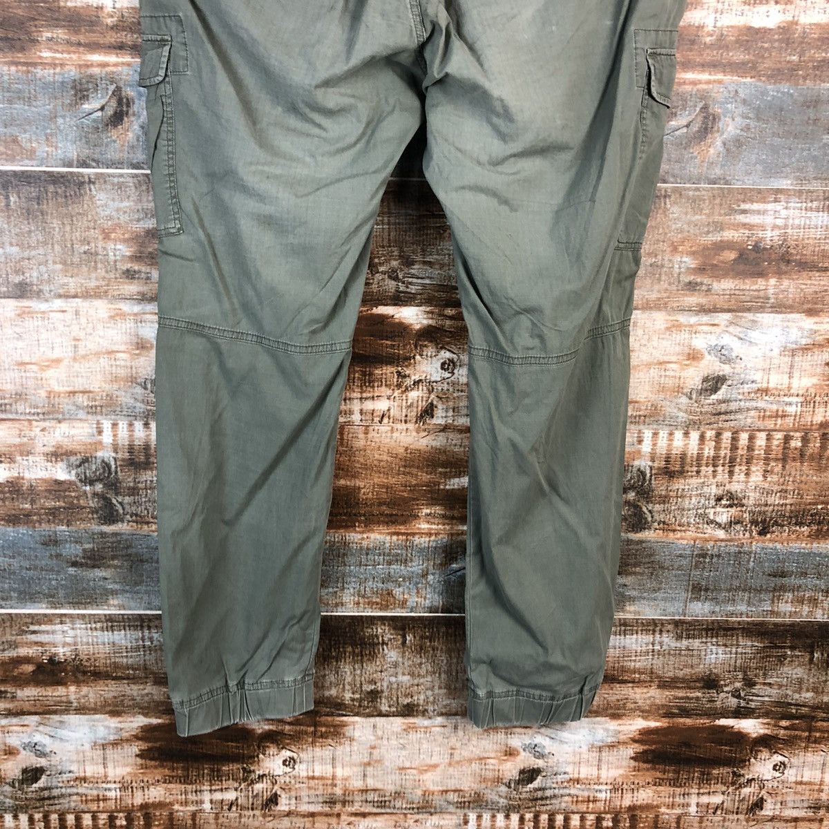 Uniqlo Uniqlo Green Cargo ripped Multipocket utility Pants #A2393 Size US 33 - 18 Thumbnail
