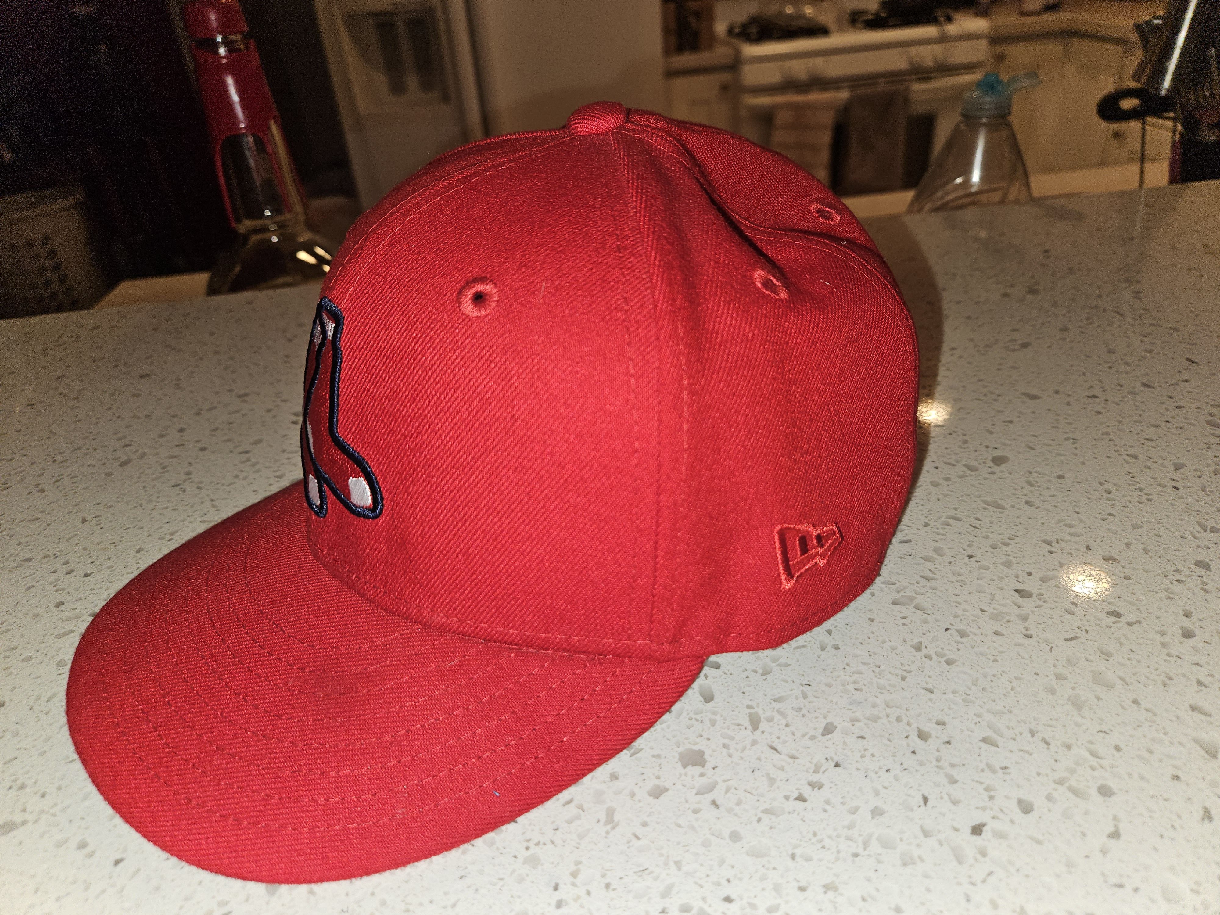 New Era Boston Red Sox Hat Size 32 - 1 Thumbnail