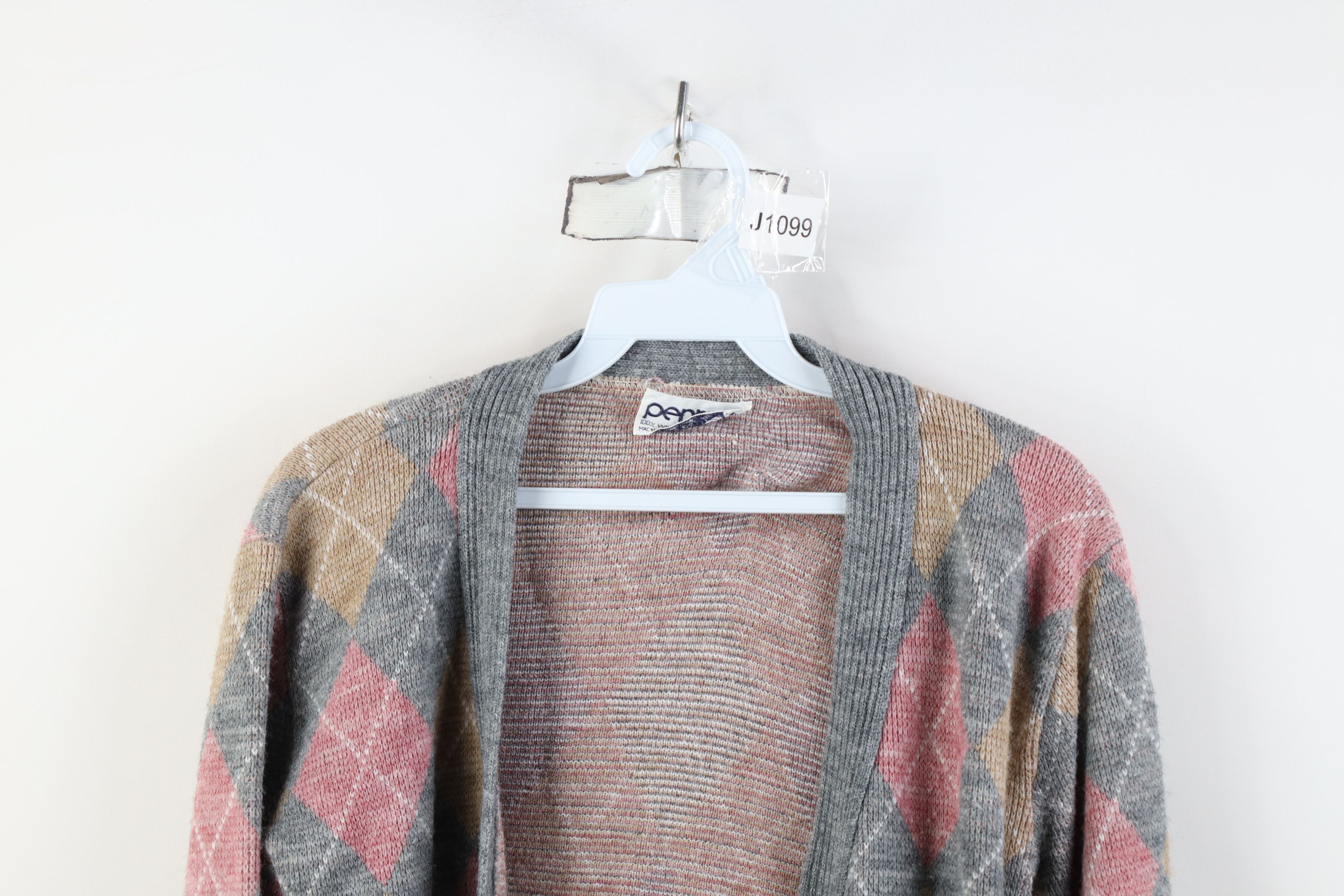 Vintage Vintage 50s 60s Streetwear Argyle Knit Cardigan Sweater Size S / US 4 / IT 40 - 2 Thumbnail