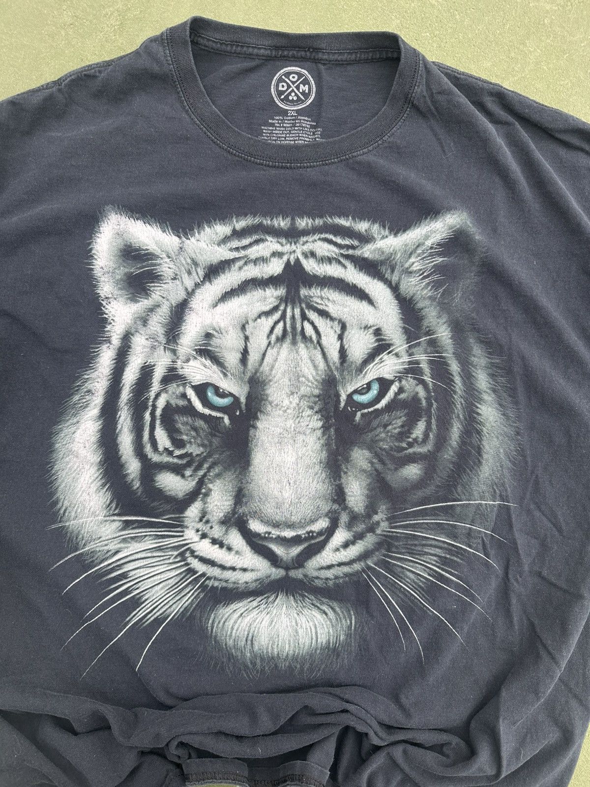 Other DOM Tiger Tee Size US XXL / EU 58 / 5 - 2 Thumbnail