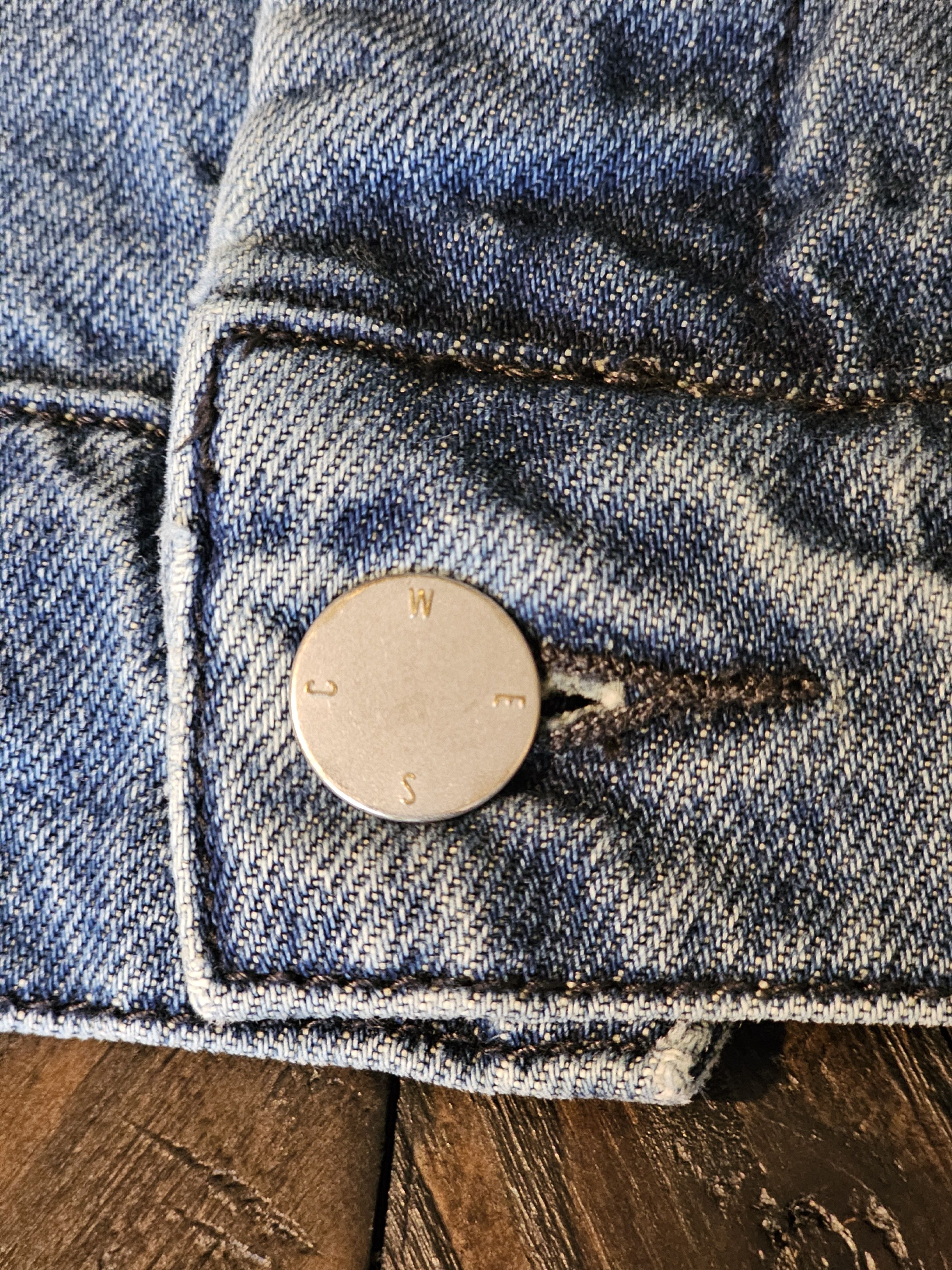 WeSC WeSC Denim Jacket Indigo Block Size S UNISEX EUC Streetwear Size US S / EU 44-46 / 1 - 6 Thumbnail