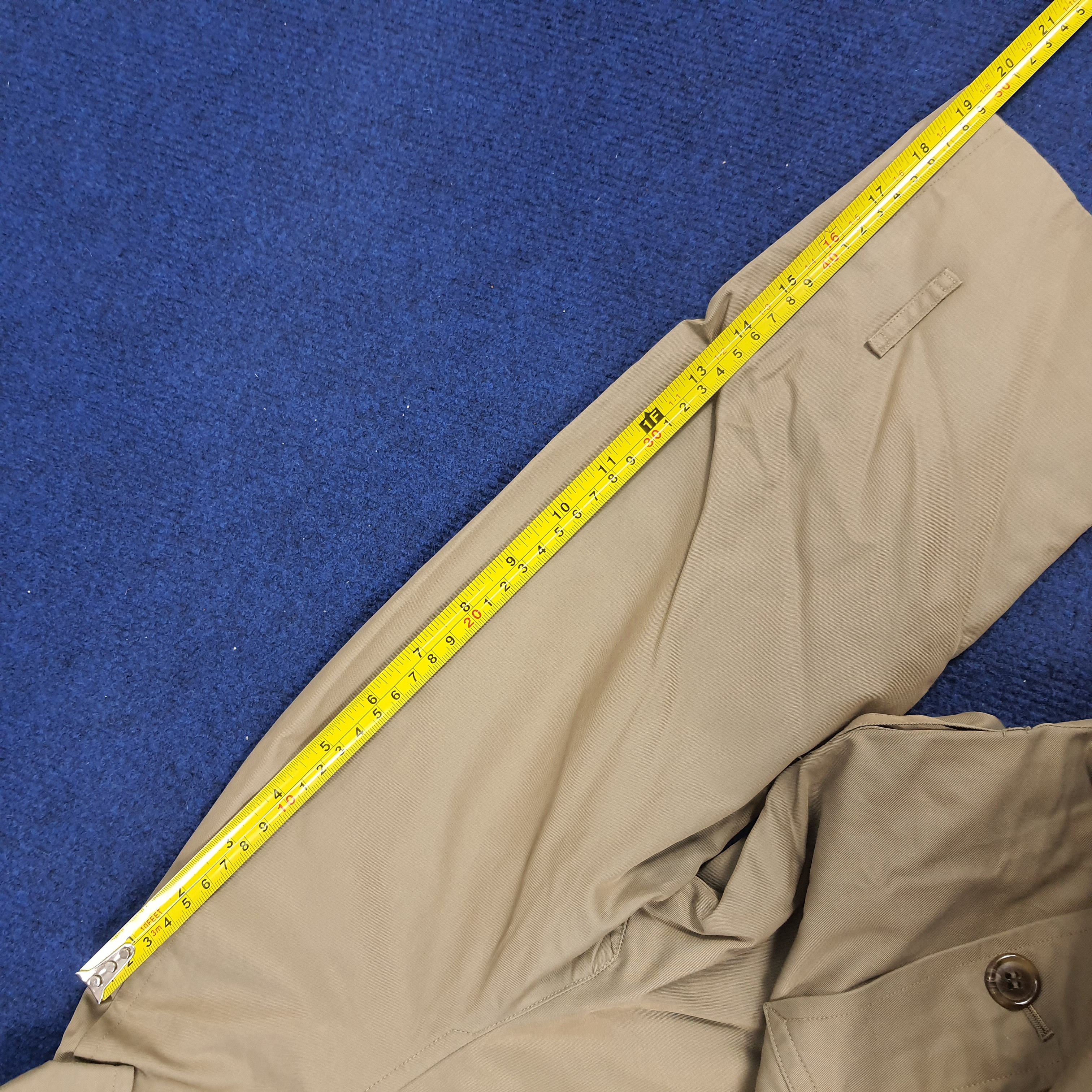 Burberry × Vintage Vintage Burberrys' Trench Coat Jacket Size US M / EU 48-50 / 2 - 10 Thumbnail