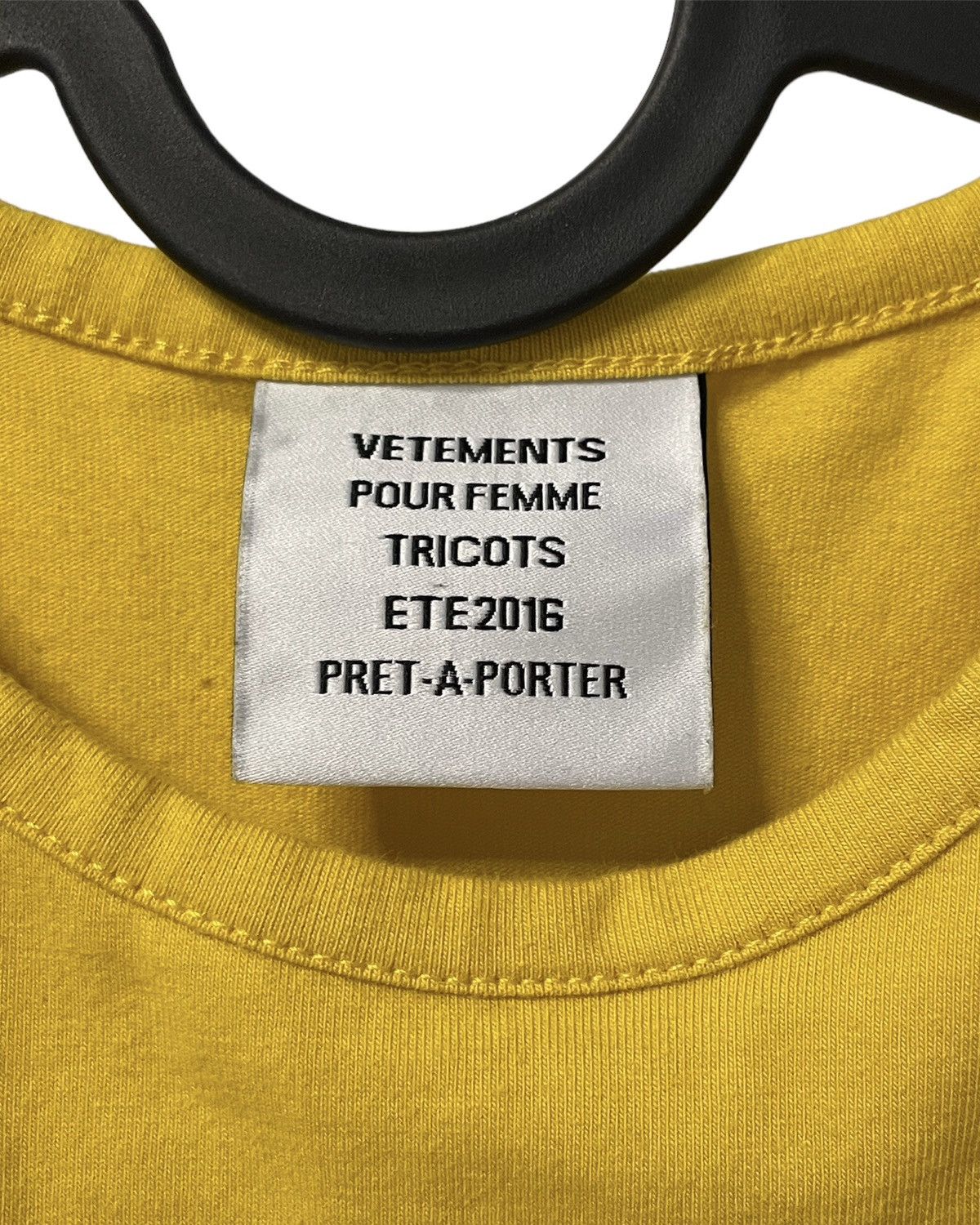 Vetements DHL Tee (SS16) Size XS / US 0-2 / IT 36-38 - 4 Thumbnail