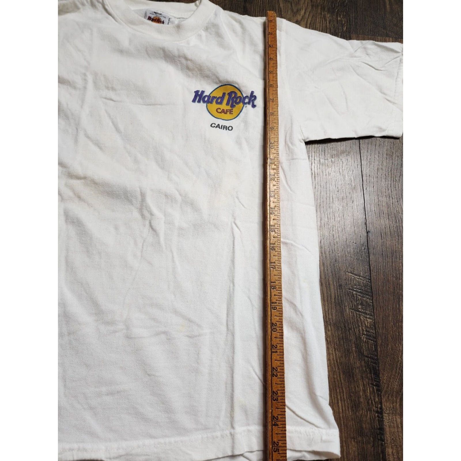 Hard Rock Cafe VINTAGE Hard Rock Cafe Guitars T-Shirt Men M White 90s Music Distressed Size US M / EU 48-50 / 2 - 3 Thumbnail