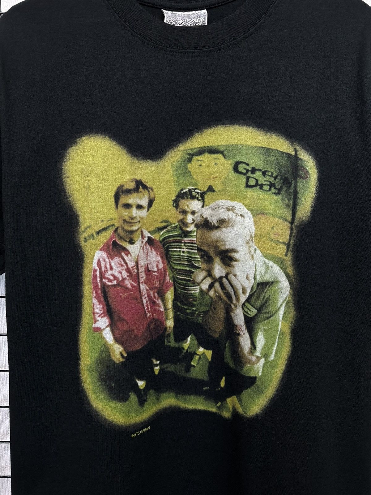 Band Tees Green Day “Insomniac” Tour T shirt Men L black rare Size US L / EU 52-54 / 3 - 5 Thumbnail