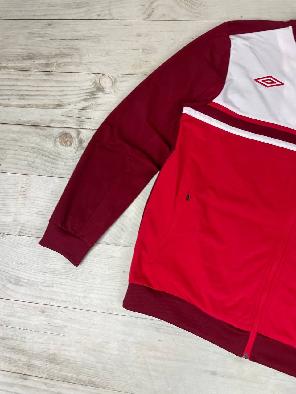 Umbro Umbro Wales 2012 2013 Training Track Top Jacket Football Size US XL / EU 56 / 4 - 3 Thumbnail
