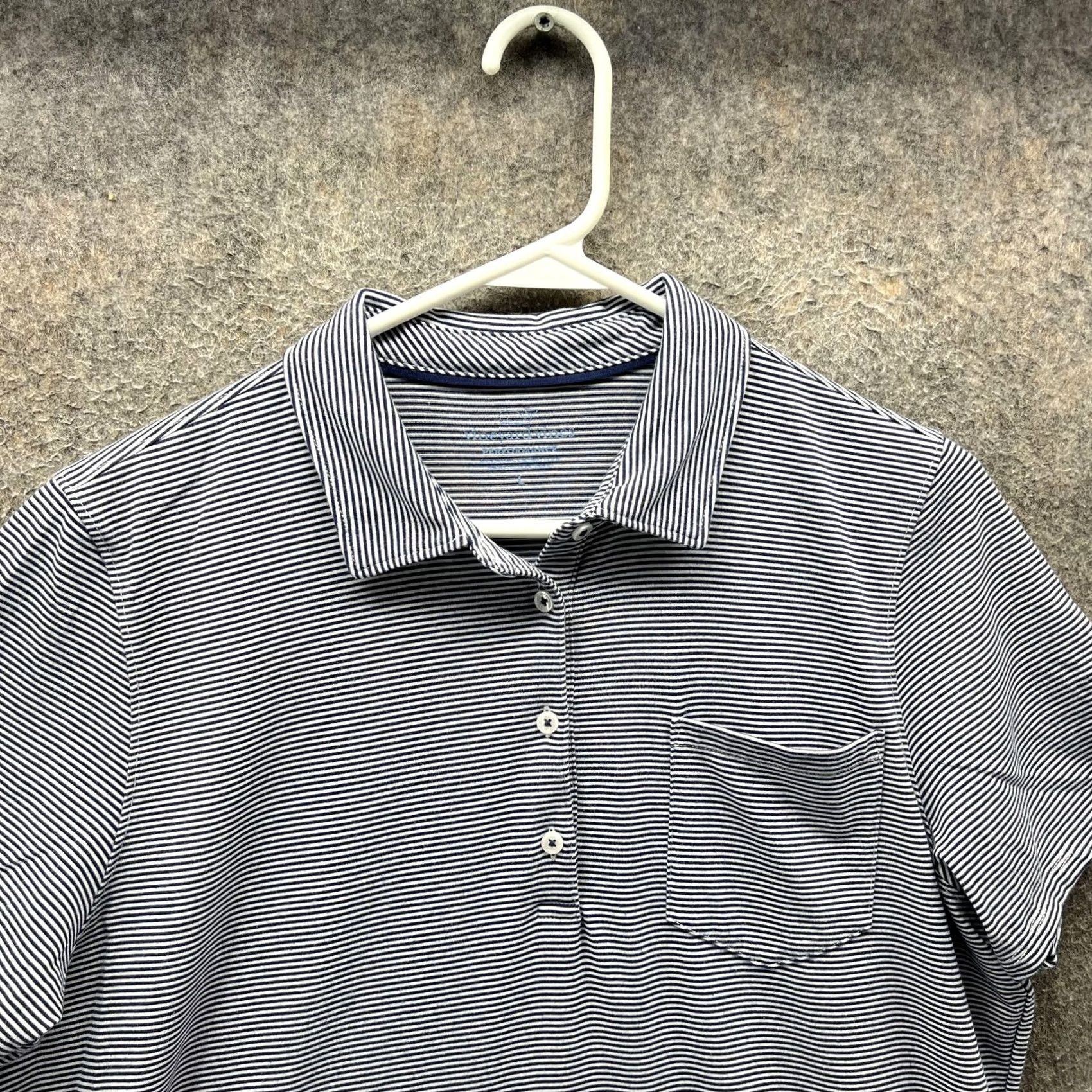 Vineyard Vines Vineyard Vines Polo Shirt Womens Large Blue Stripe Stretch Golf Performance Shirt Size L / US 10 / IT 46 - 3 Thumbnail