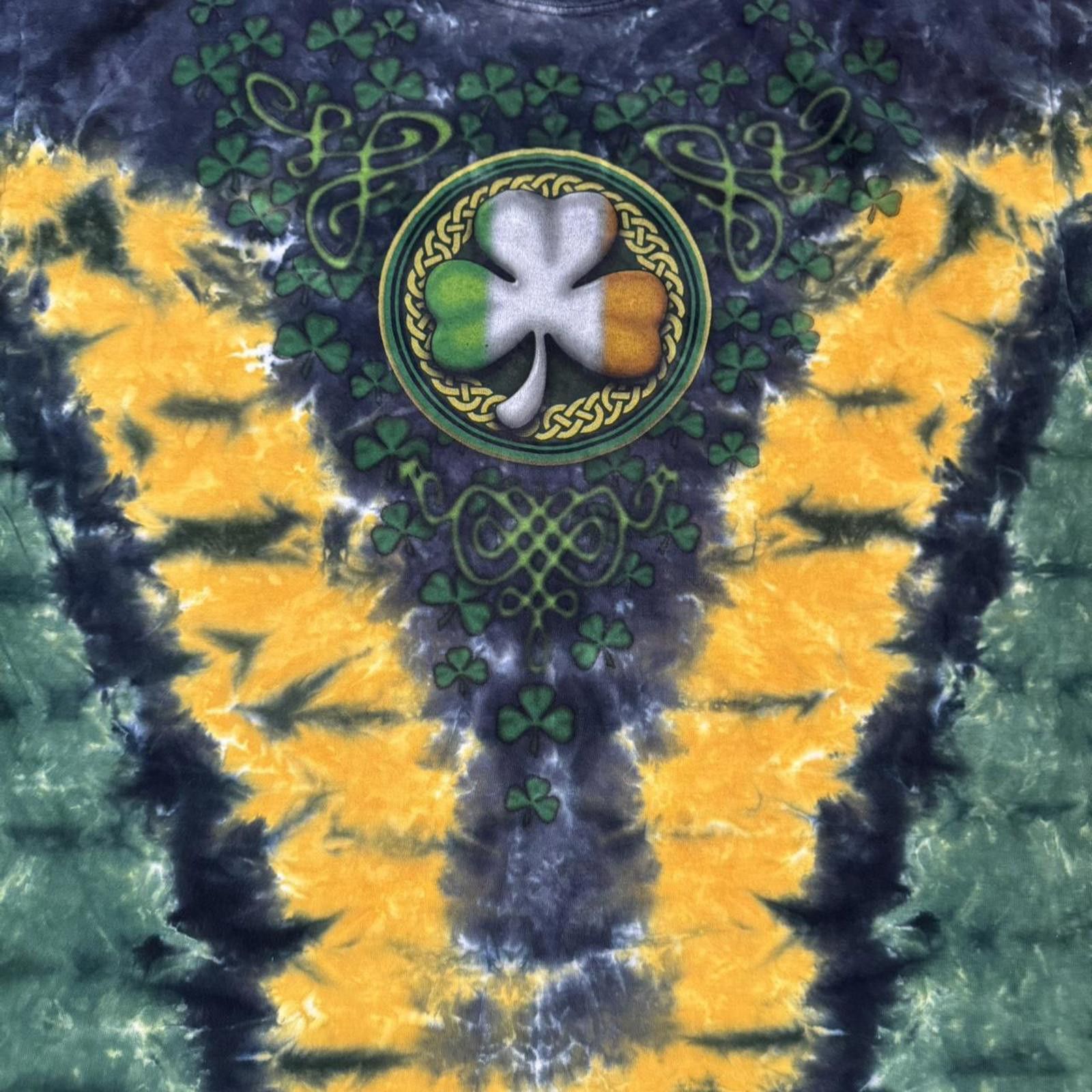 Liquid Blue Liquid Blue Shamrock size 2XL Green yellow tie dye t-shirt Size US XXL / EU 58 / 5 - 4 Thumbnail