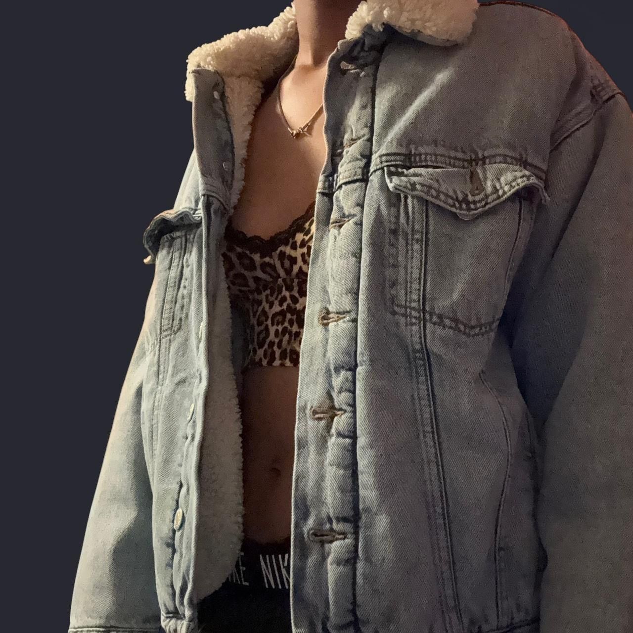 H&M Denim Button Up Jacket with Fur inside Size S / US 4 / IT 40 - 2 Thumbnail
