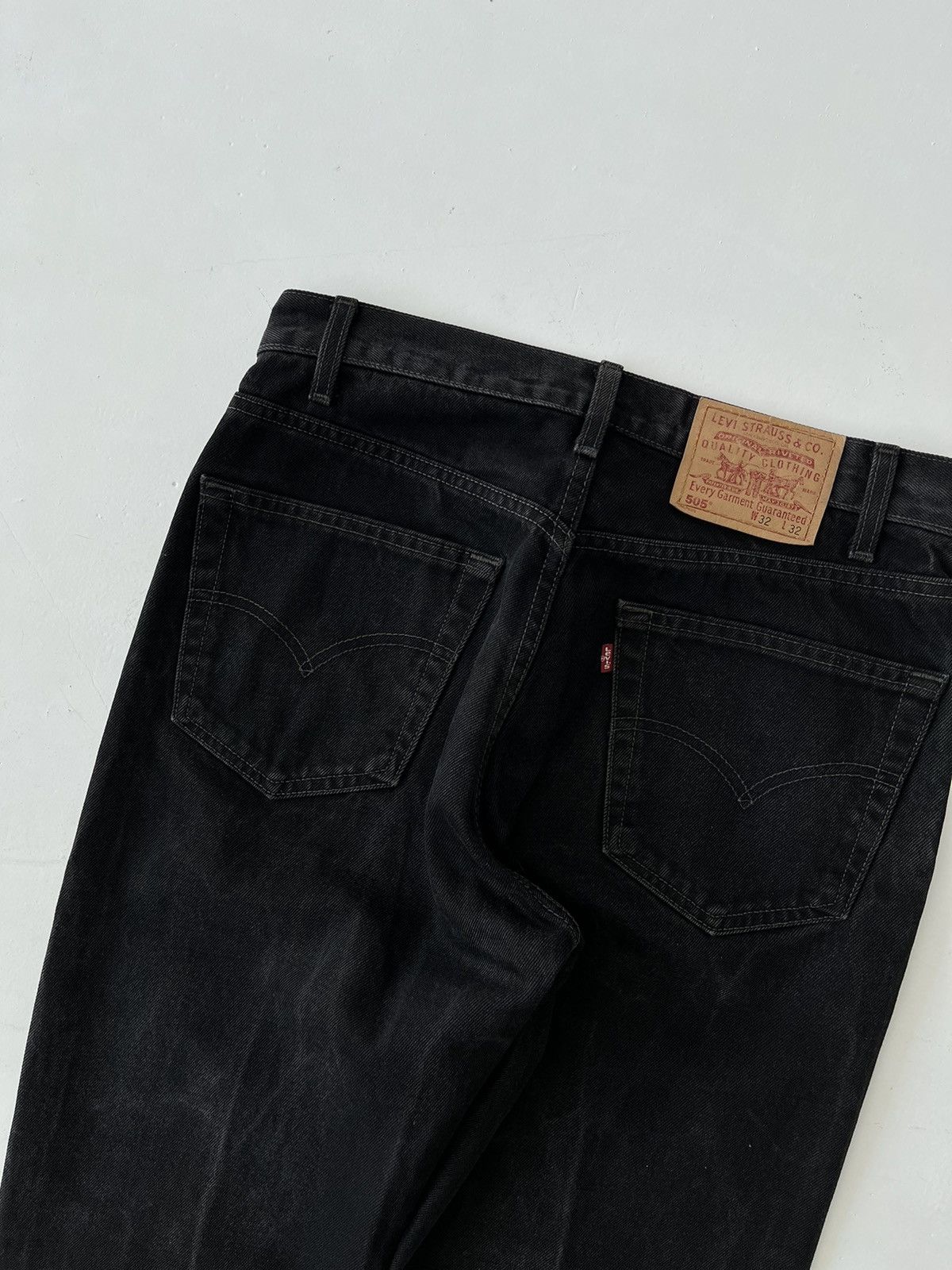 Levi's × Levi's Vintage Clothing Vintage Levi’s 505 classic jeans perfect regular fit Y2K 90s Size US 32 / EU 48 - 6 Thumbnail