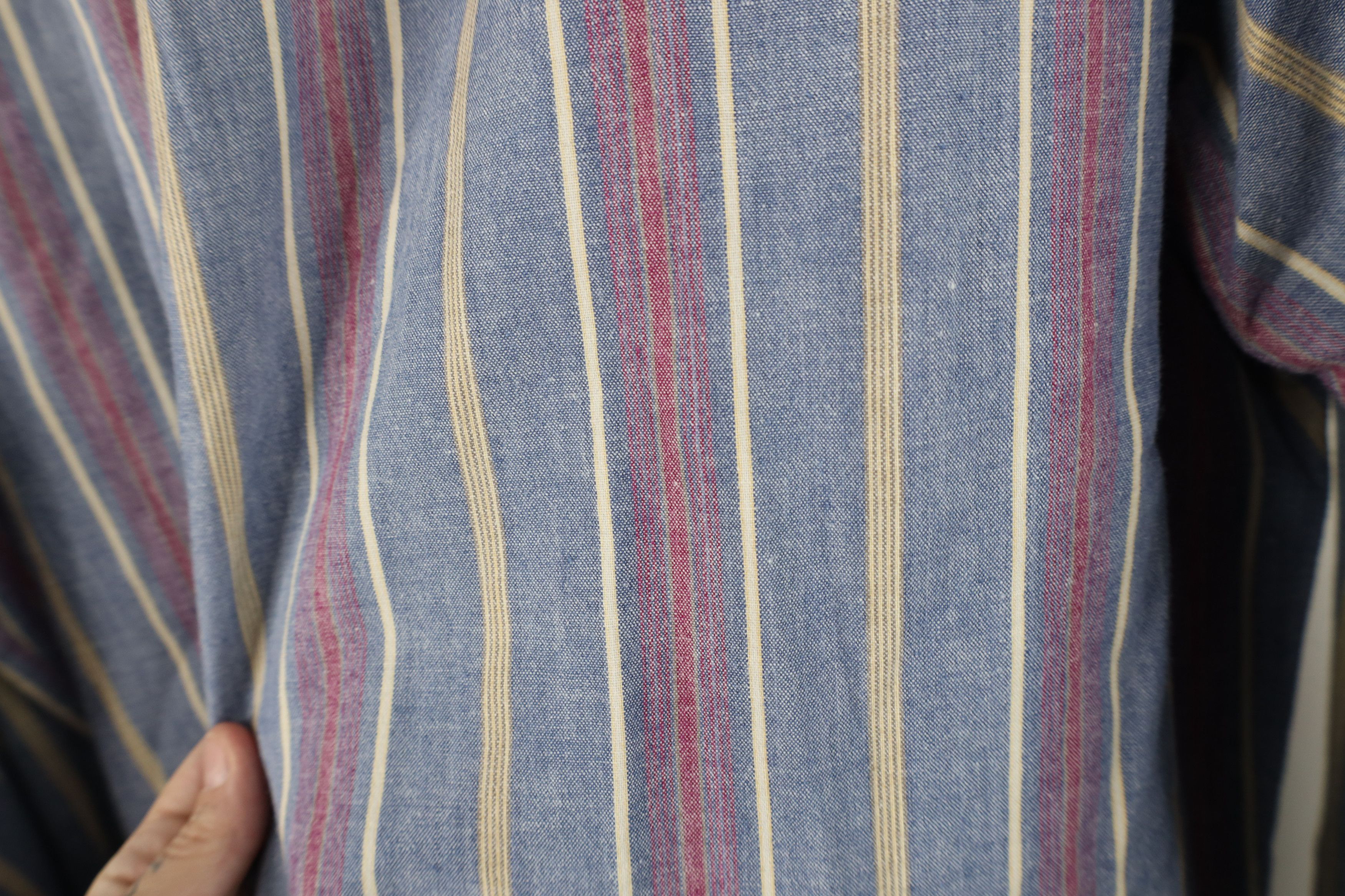 Vintage Vintage 90s Streetwear Chambray Collared Button Shirt Size US L / EU 52-54 / 3 - 9 Thumbnail