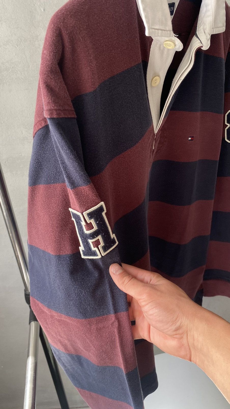 Tommy Hilfiger Vintage Tommy Hilfiger striped rygby shirt size L Size US L / EU 52-54 / 3 - 6 Thumbnail
