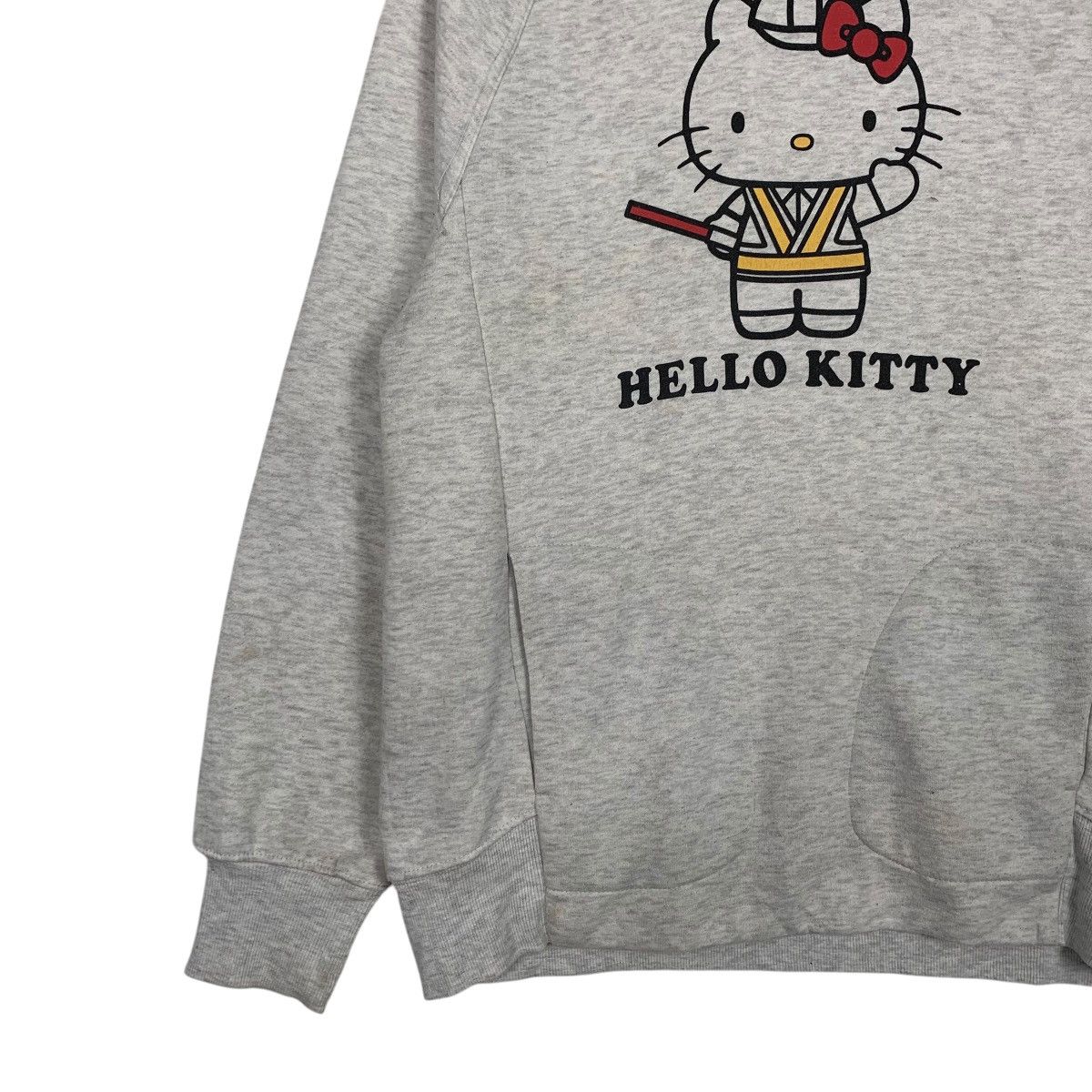 Japanese Brand Hello Kitty Big Logo Sweatshirt Size L / US 10 / IT 46 - 3 Thumbnail